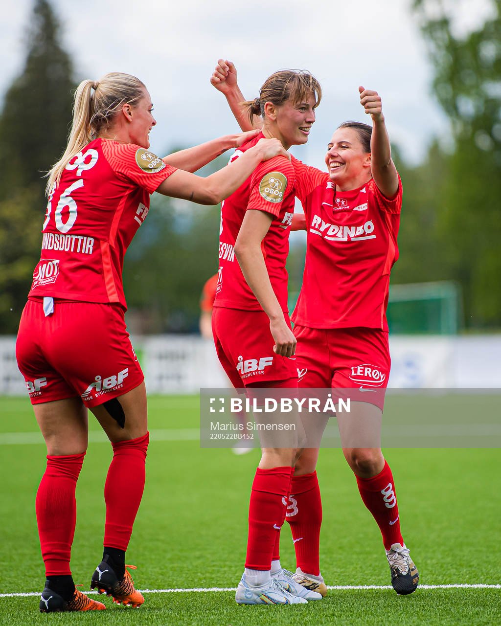 Rakel Engesvik of Brann celebrates