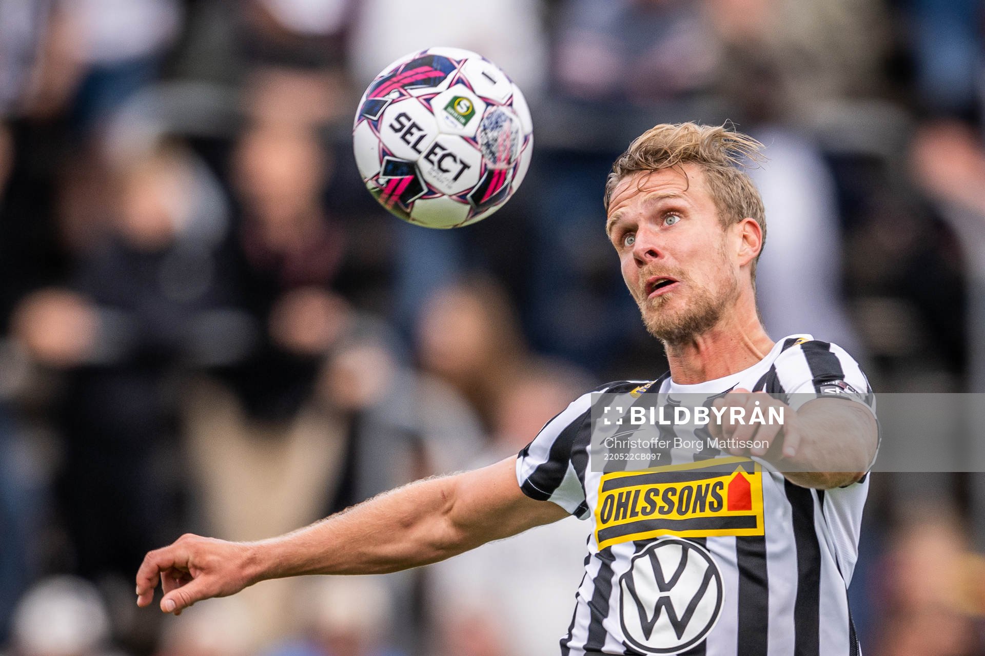 Landskronas Linus R Olsson under fotbollsmatchen i Superettan mellan Landskrona och Brage den 22 maj 2022 i Landskrona. 