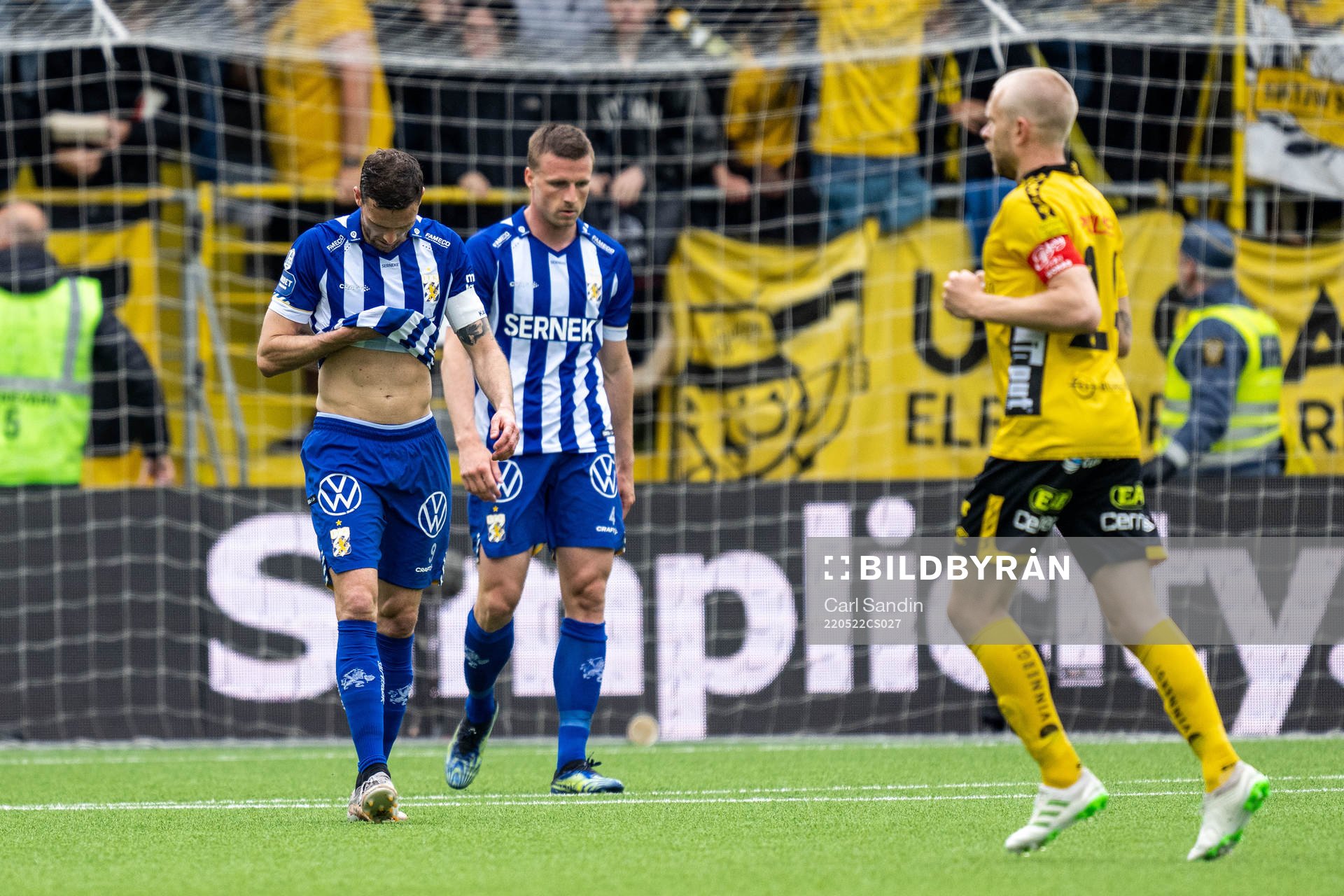 IFK Göteborgs Marcus Berg och Carl Johansson deppar