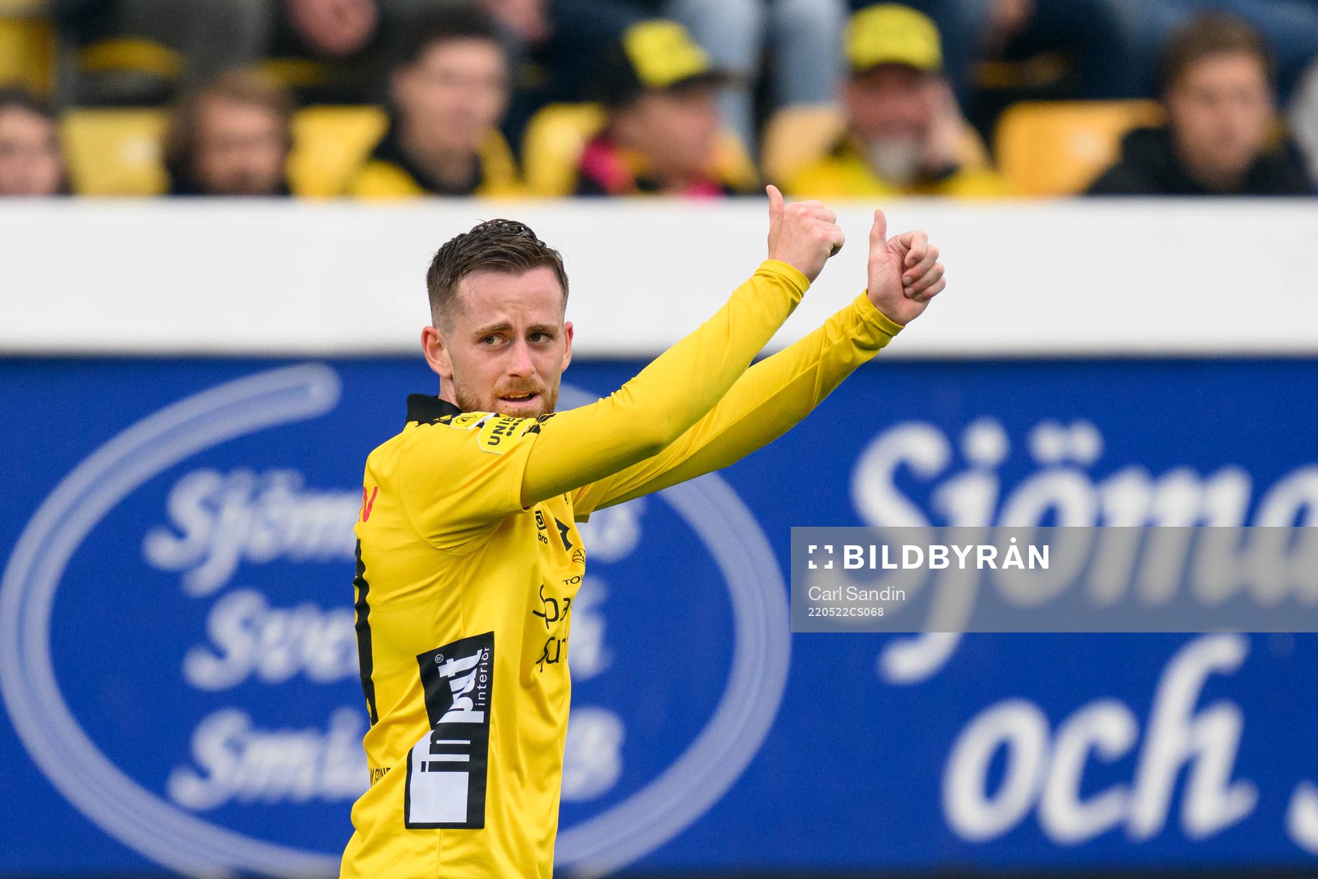 Elfsborgs Rasmus Alm gör tummen upp