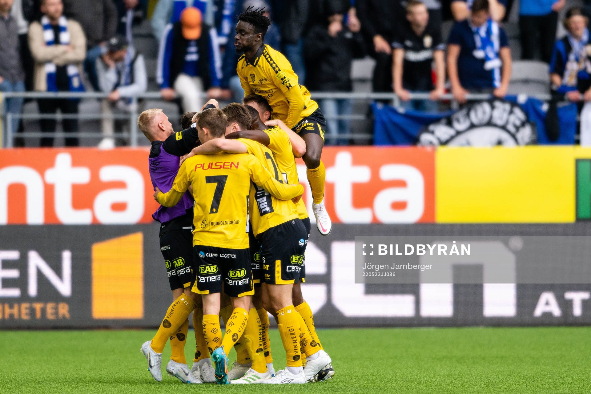 Elfsborgs spelare jublar