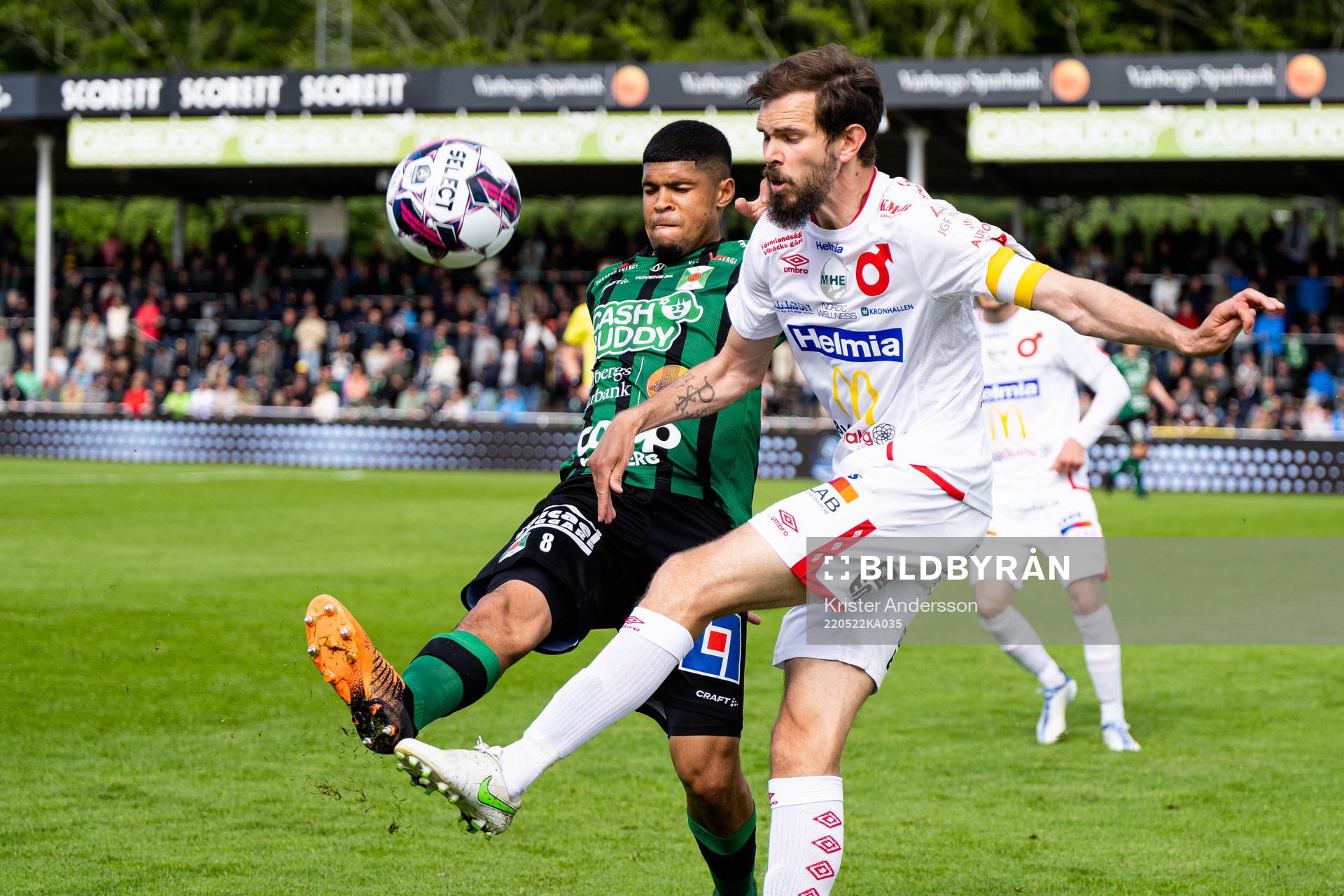 Varbergs Luke Le Roux och Degerfors Sebastian Ohlsson