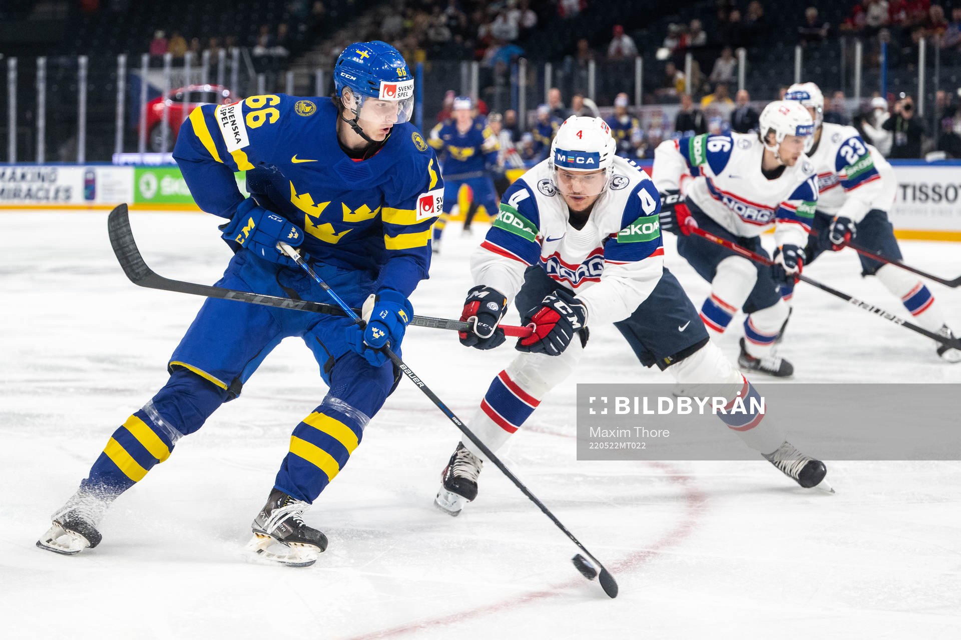 Nils Åman of Sweden and Johannes Johannesen of Norway