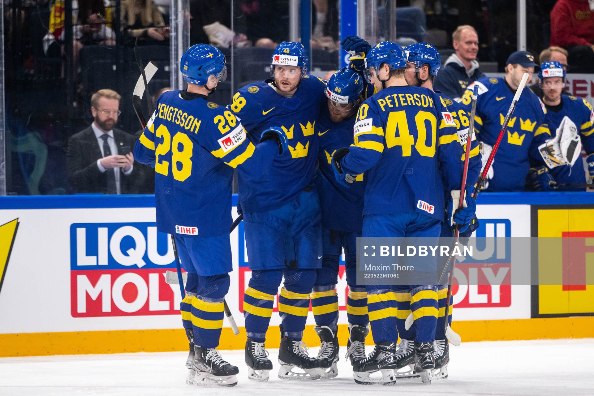 William Nylander of Sweden celebrate with teammates