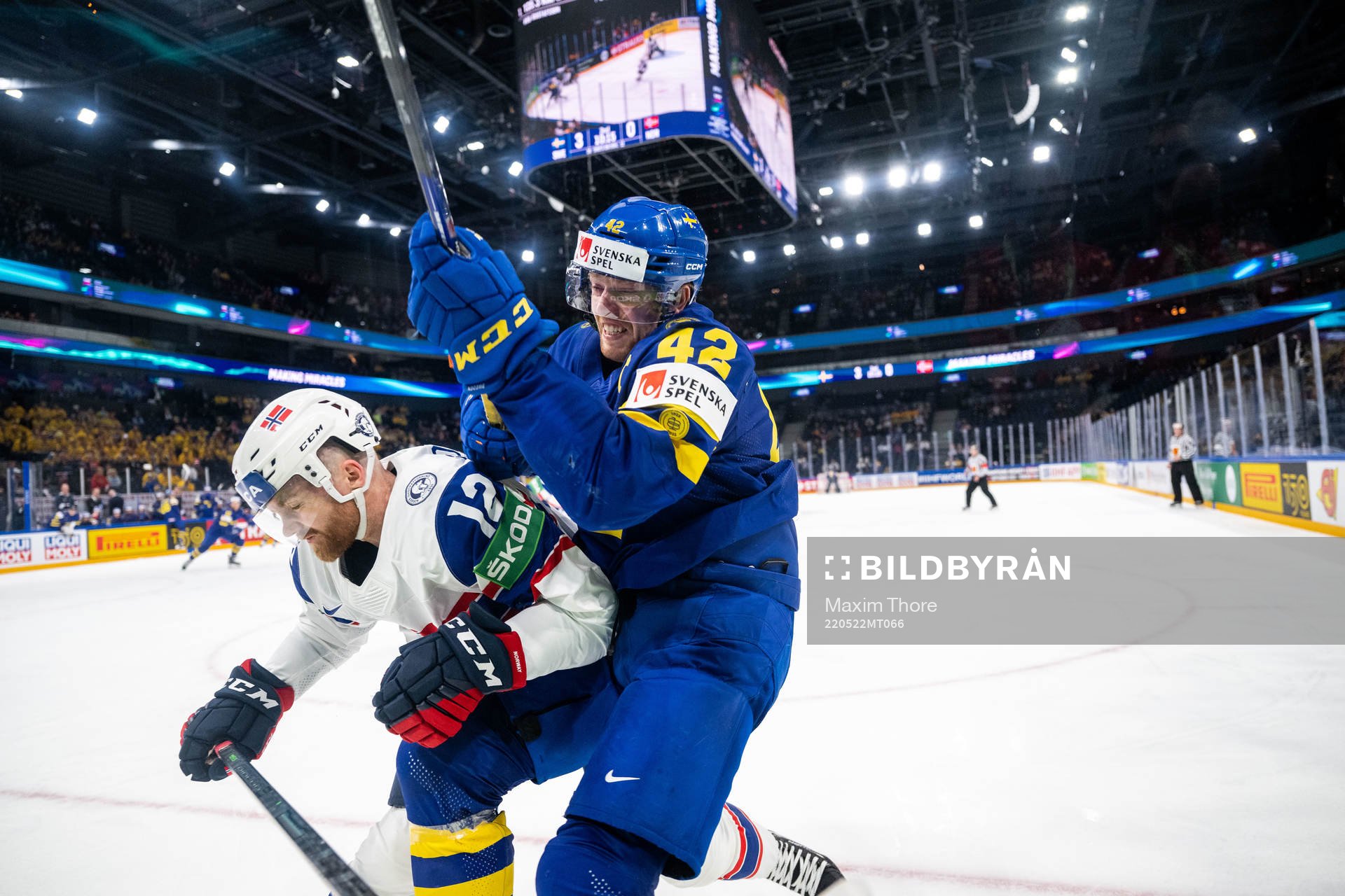 Daniel Bøen Rokseth of Norway and Joakim Nordström of