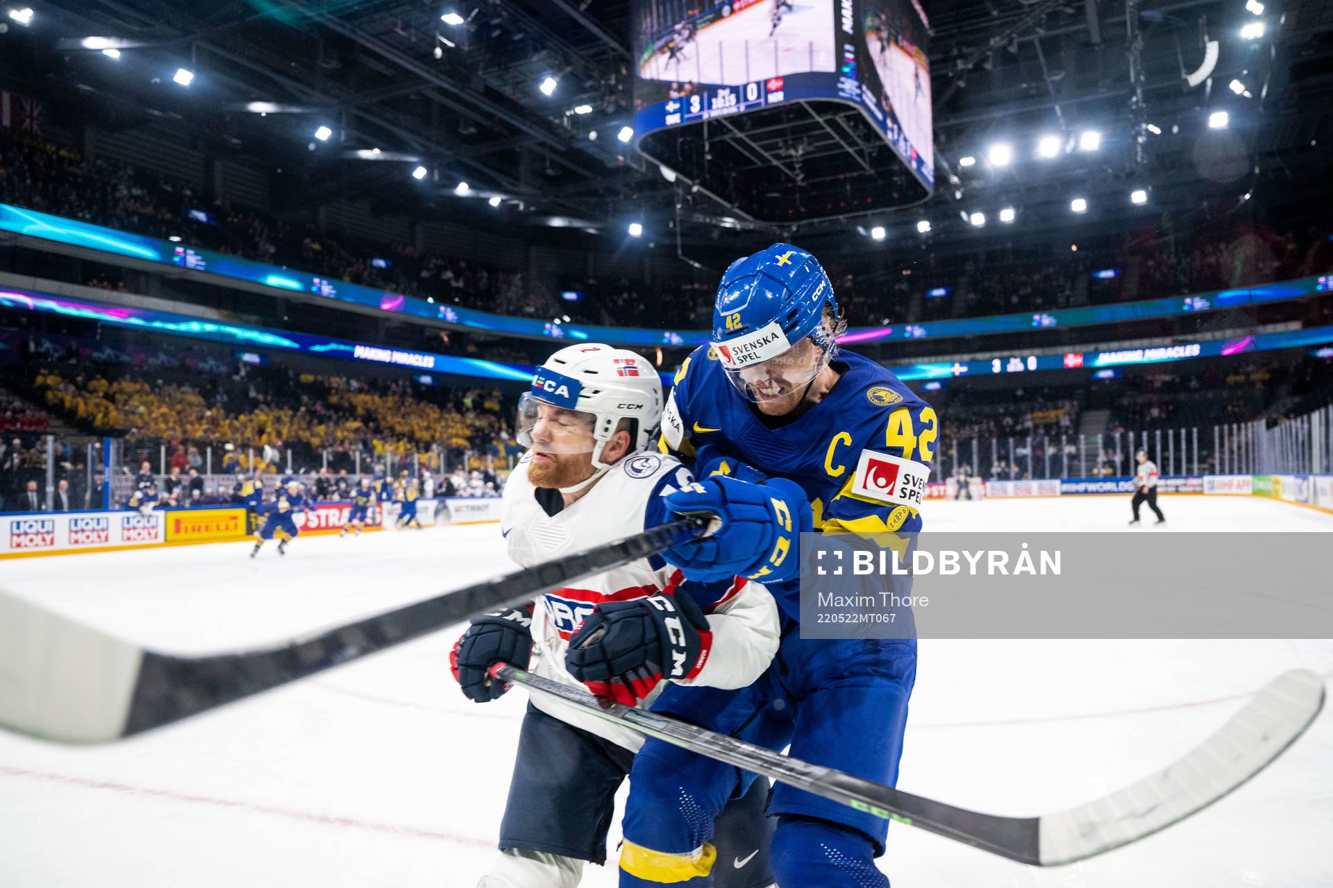 Daniel Bøen Rokseth of Norway and Joakim Nordström of