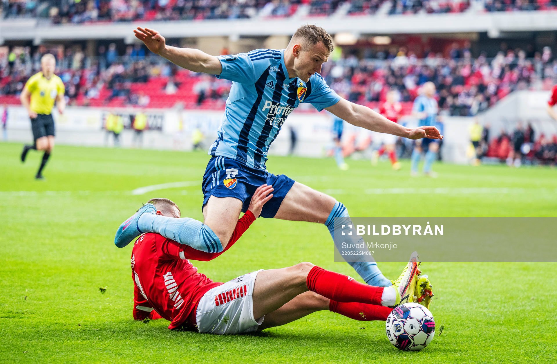 Kalmars Davíd Kristján Ólafsson och Djurgårdens Piotr