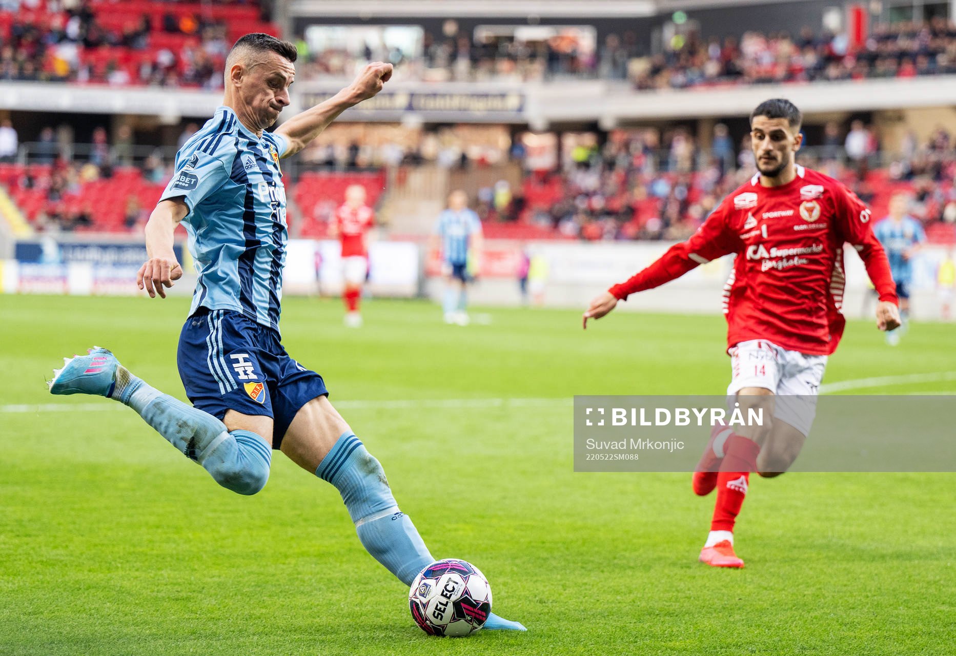 Djurgårdens Haris Radetinac och Kalmars Noah Shamoun