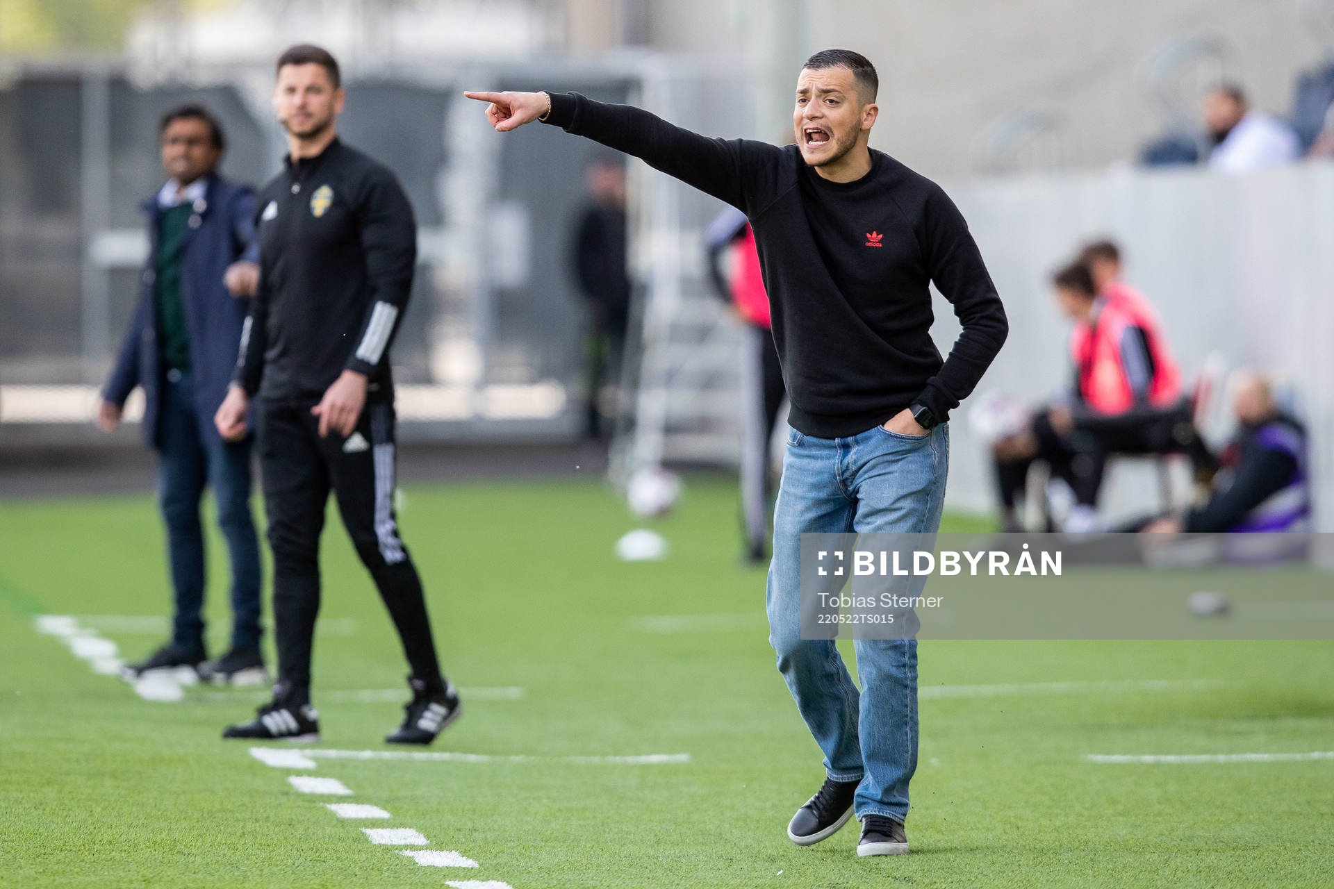 Dalkurds tränare Yasin Aras under fotbollsmatchen i Superettan mellan Dalkurd och Västerås SK den 22 maj 2022 i Uppsala. 