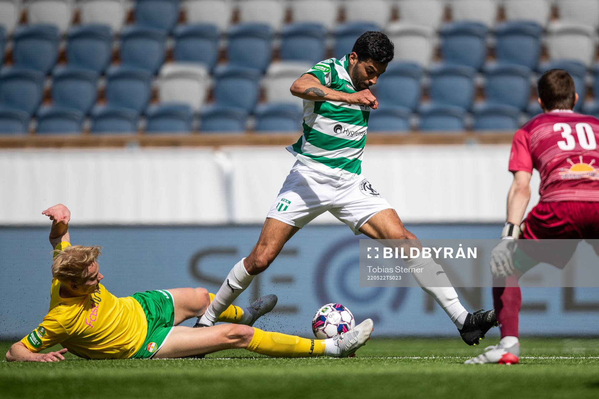 Dalkurds Filip Örnblom och Västerås Pedro Ribeiro
