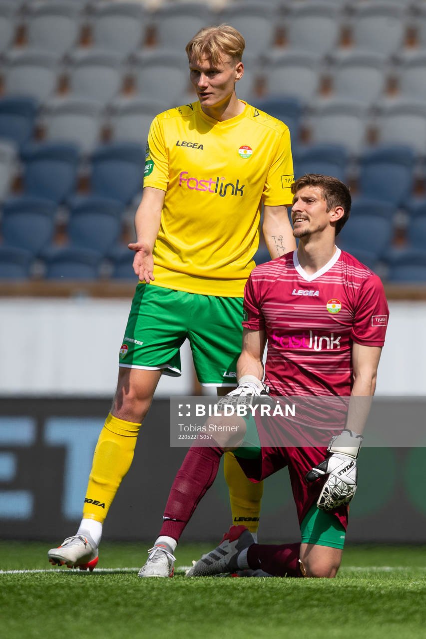 Dalkurds Filip Örnblom och målvakt Bobby Allain
