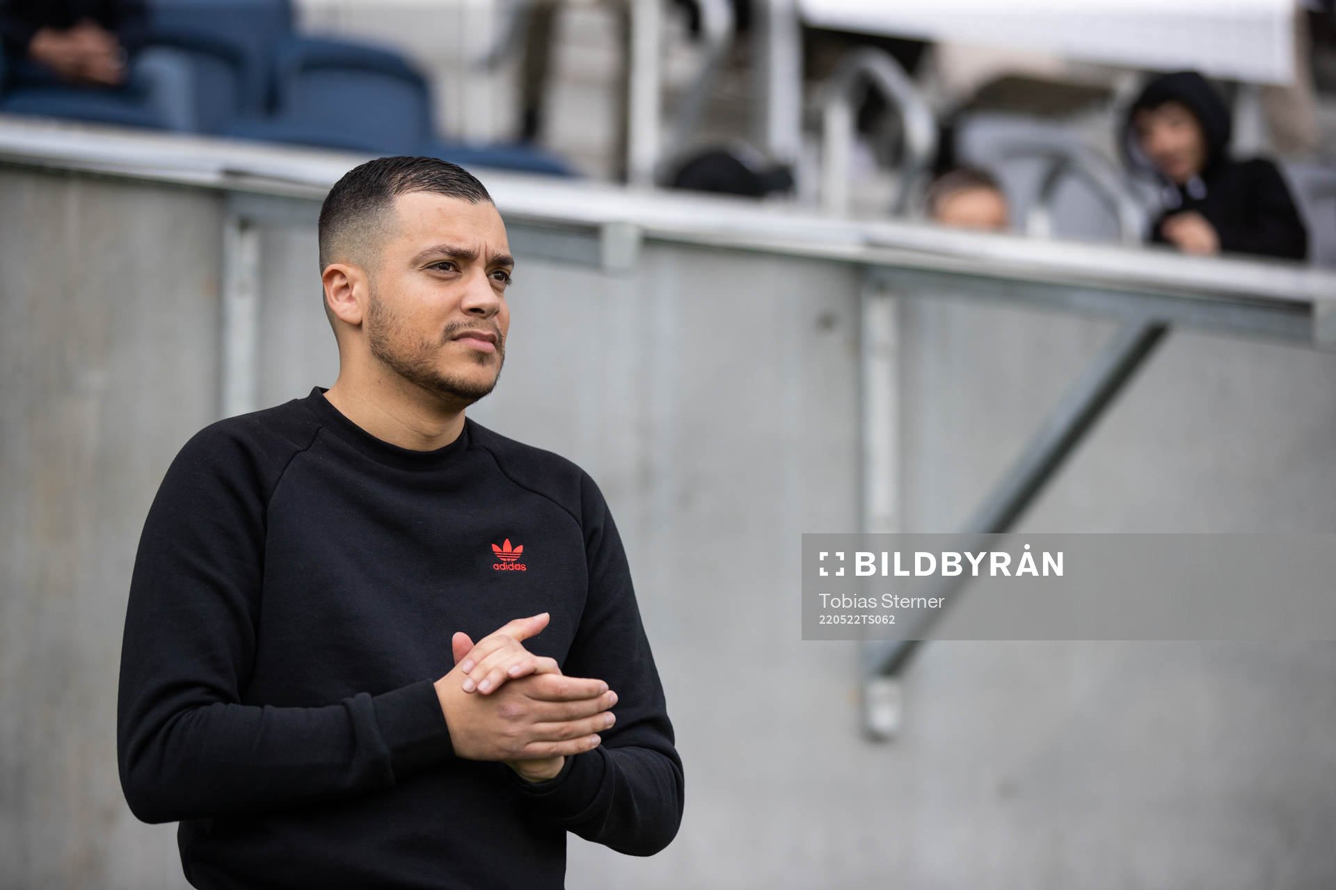 Dalkurds tränare Yasin Aras under fotbollsmatchen i Superettan mellan Dalkurd och Västerås SK den 22 maj 2022 i Uppsala. 