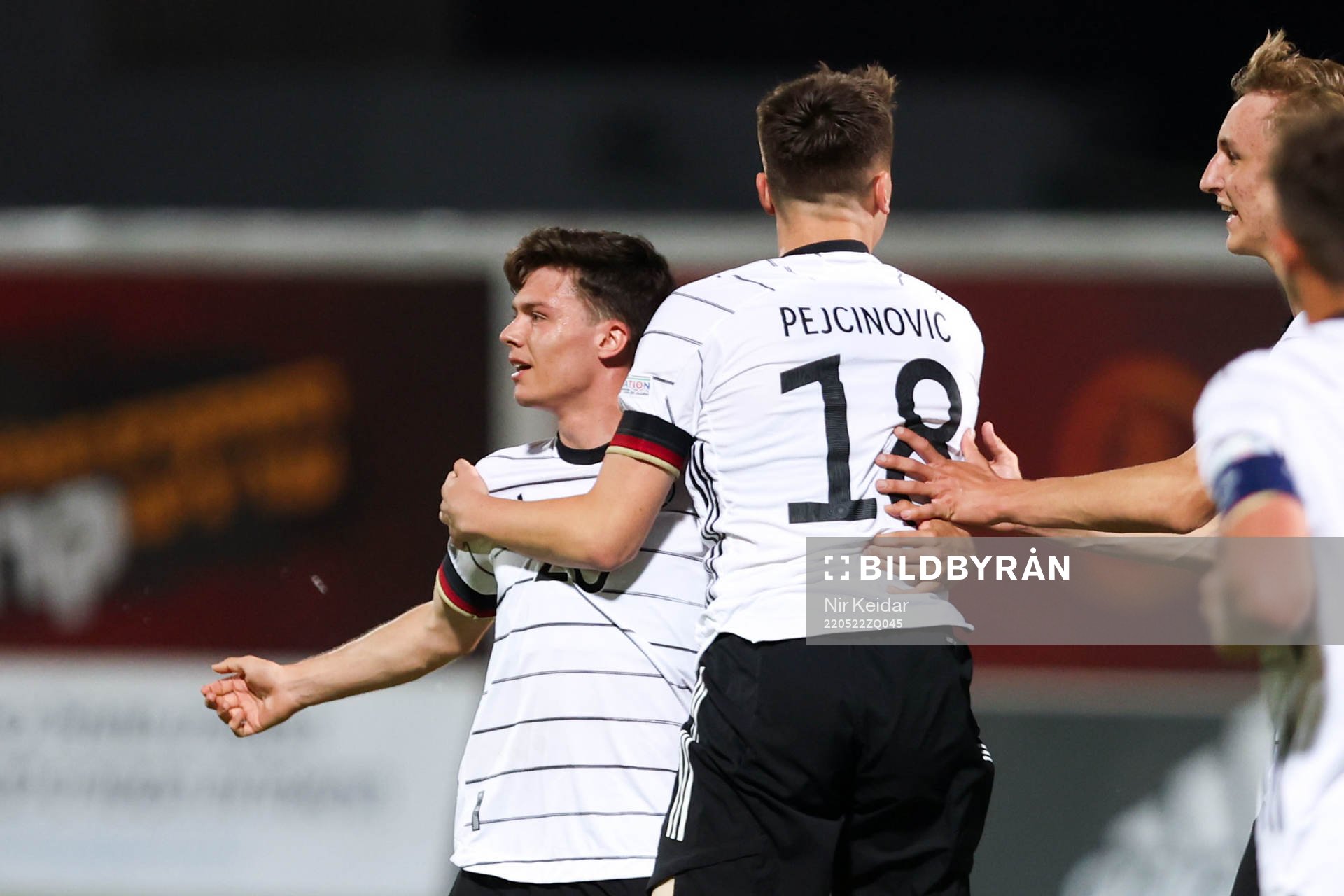 Tim Hoffmann of Germany celebrates