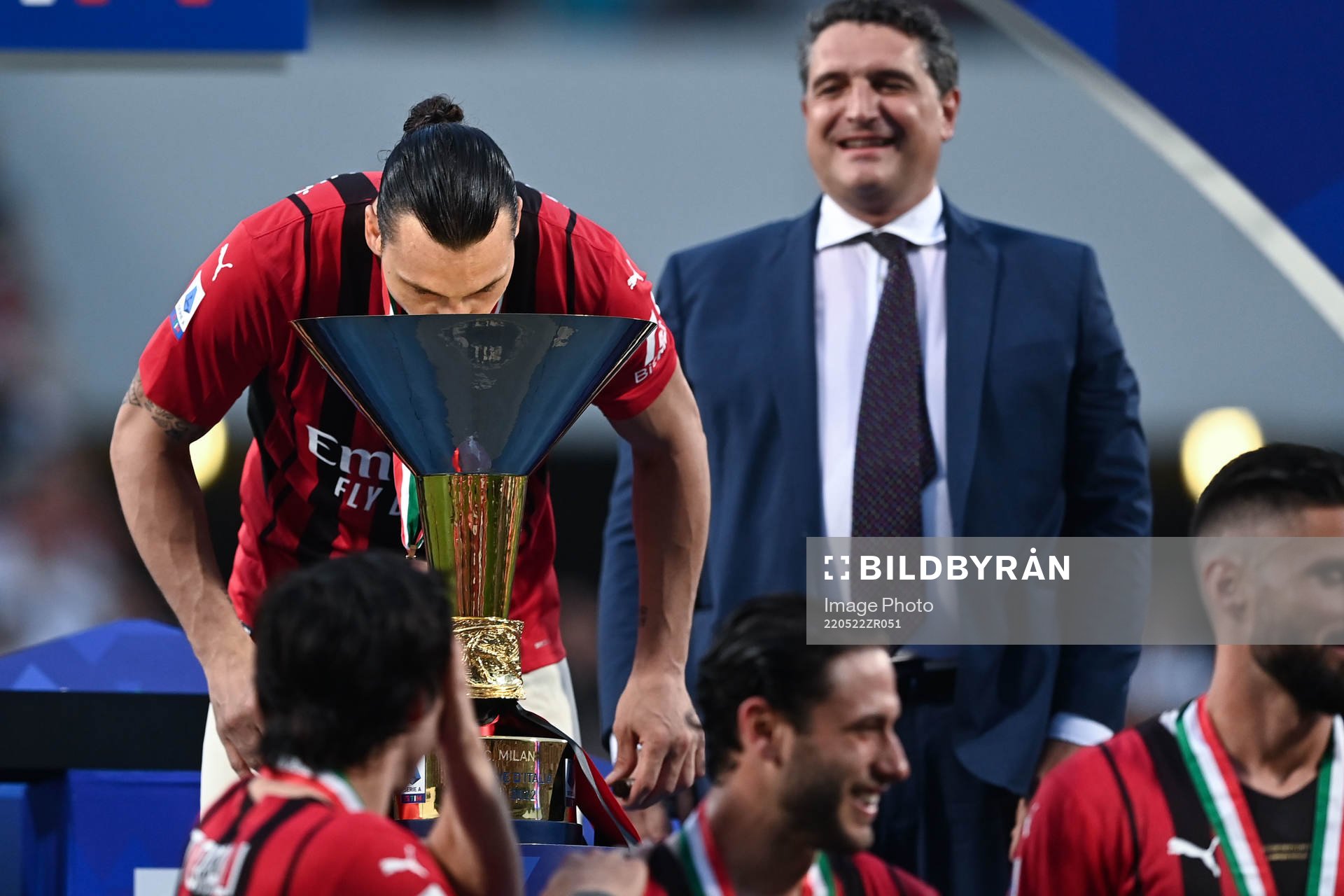 Zlatan Ibrahimovic of Milan celebrates
