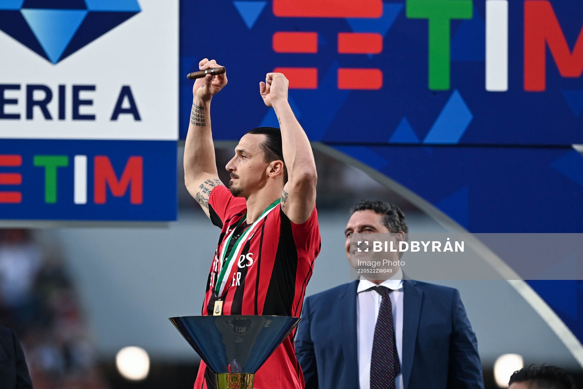 Zlatan Ibrahimovic of Milan celebrates