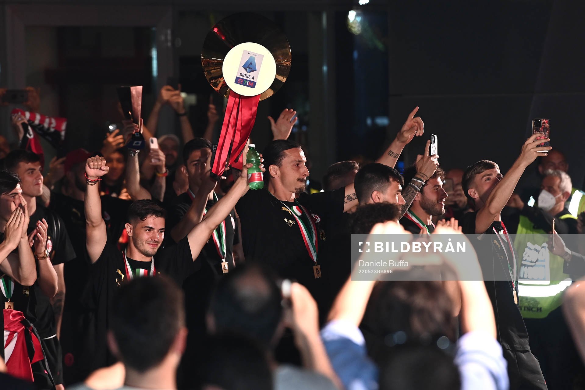 Zlatan Ibrahimovic of AC Milan celebrates with fans