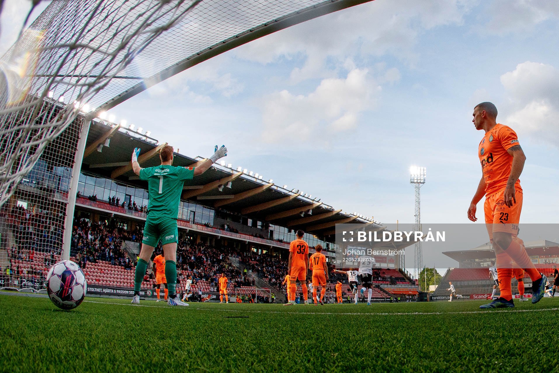AFC Eskilstunas målvakt Nick Wolters och AFC Eskilstunas