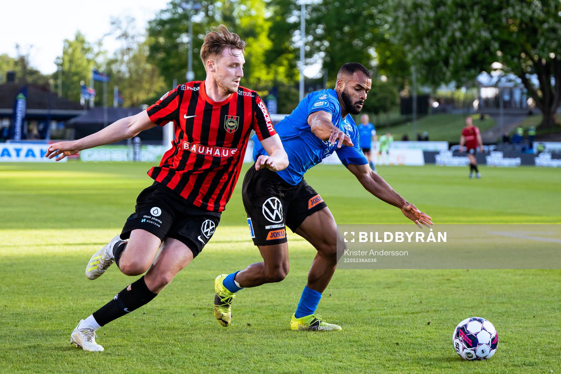 Brommapojkarnas Alexander Abrahamsson och Halmstads Phil