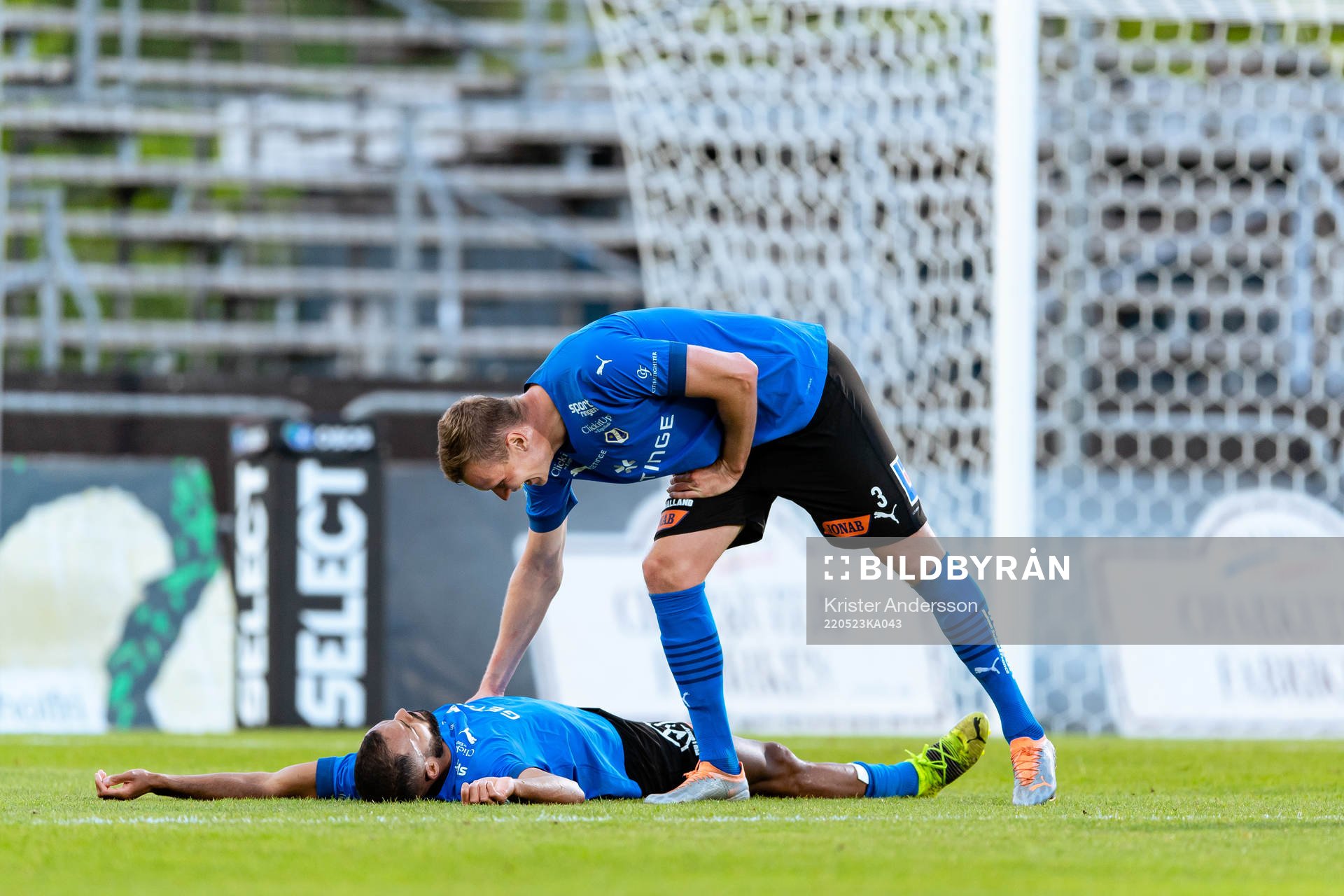 Halmstads Phil Ofosu-Ayeh och Alexander Berntsson