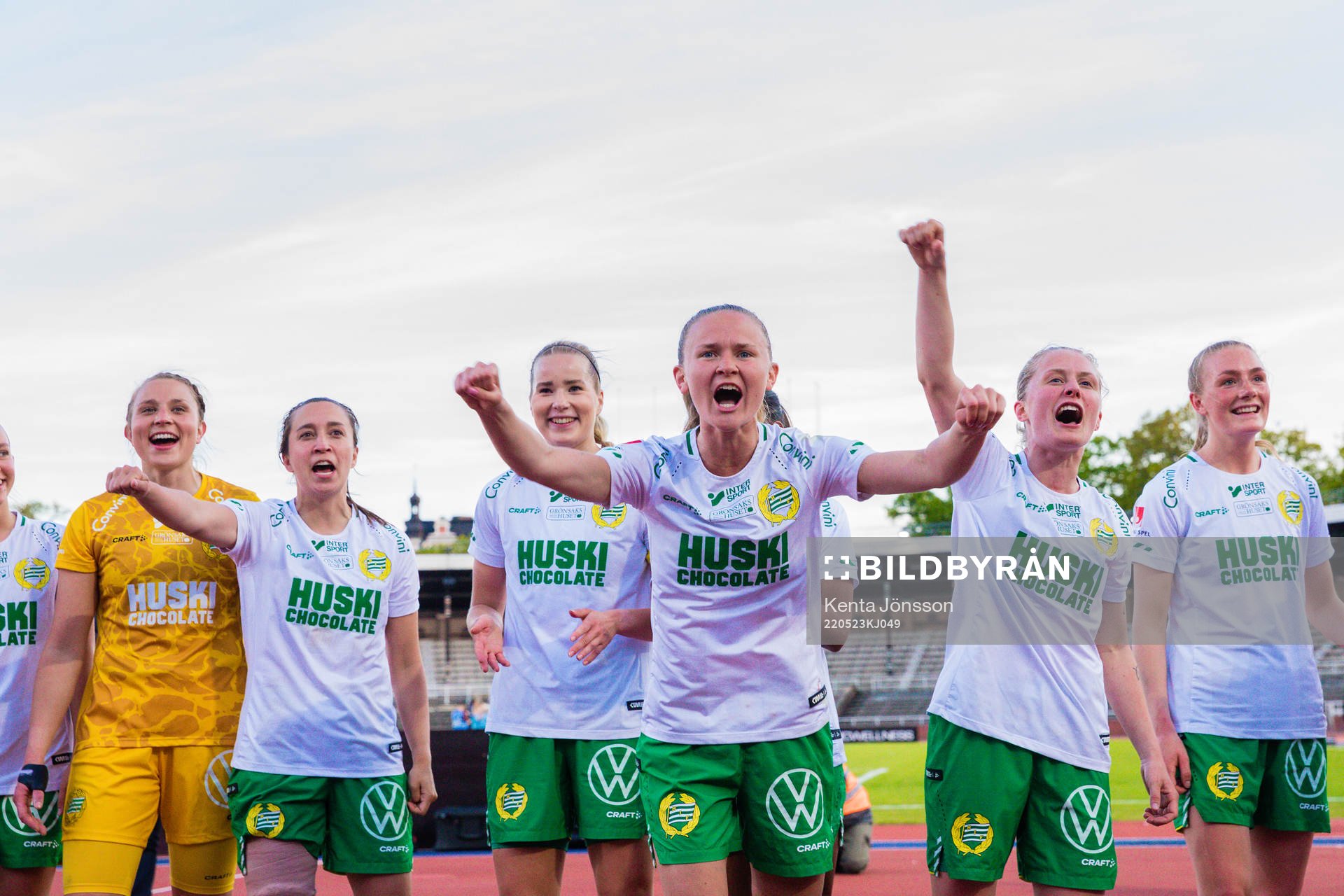 Hammarbys målvakt Anna Tamminen, Fanny Hjelm, Eva