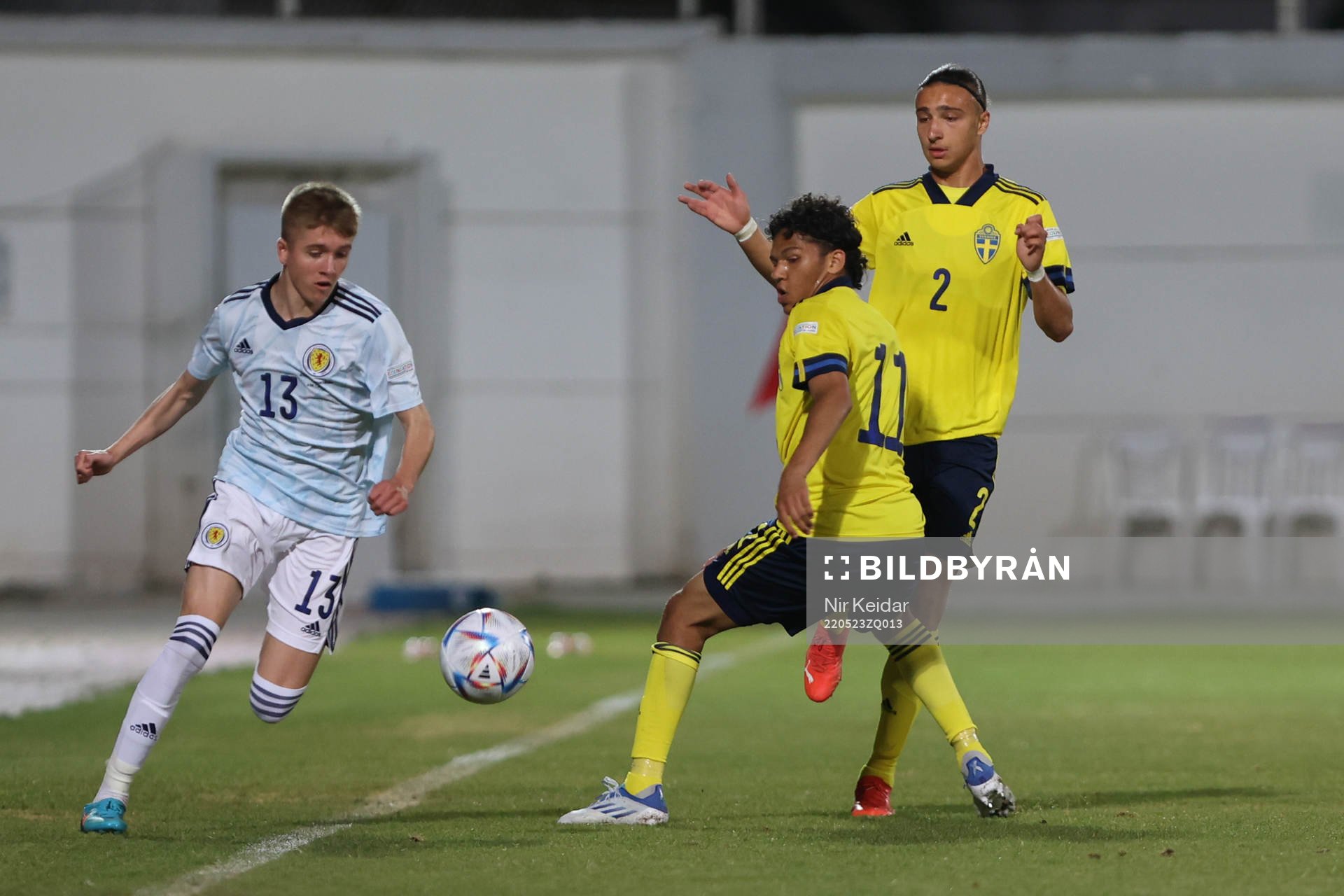 Elison Makolli and Malïk Mokédé of Sweden