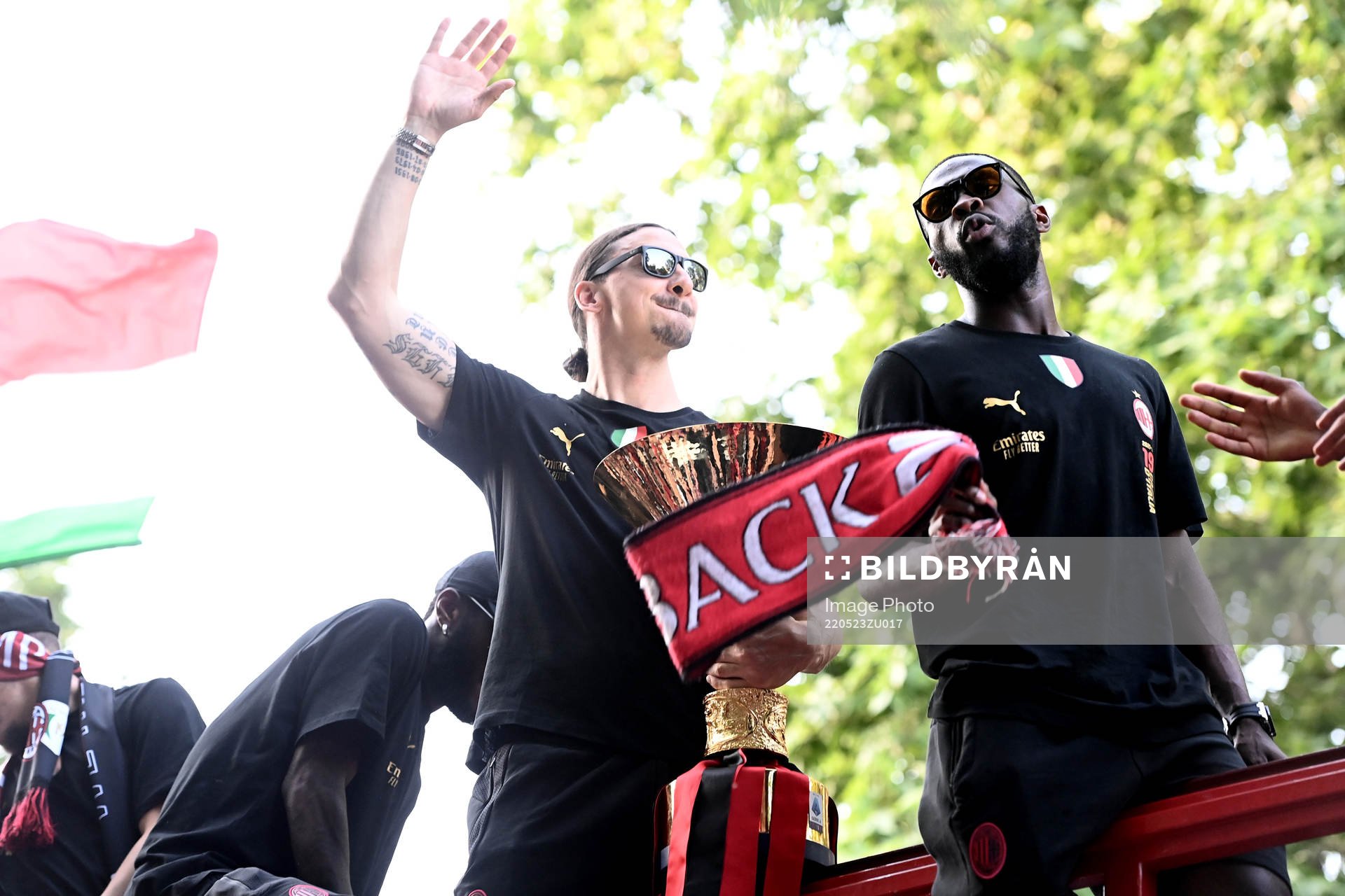Zlatan Ibrahimovic of Milan celebrates