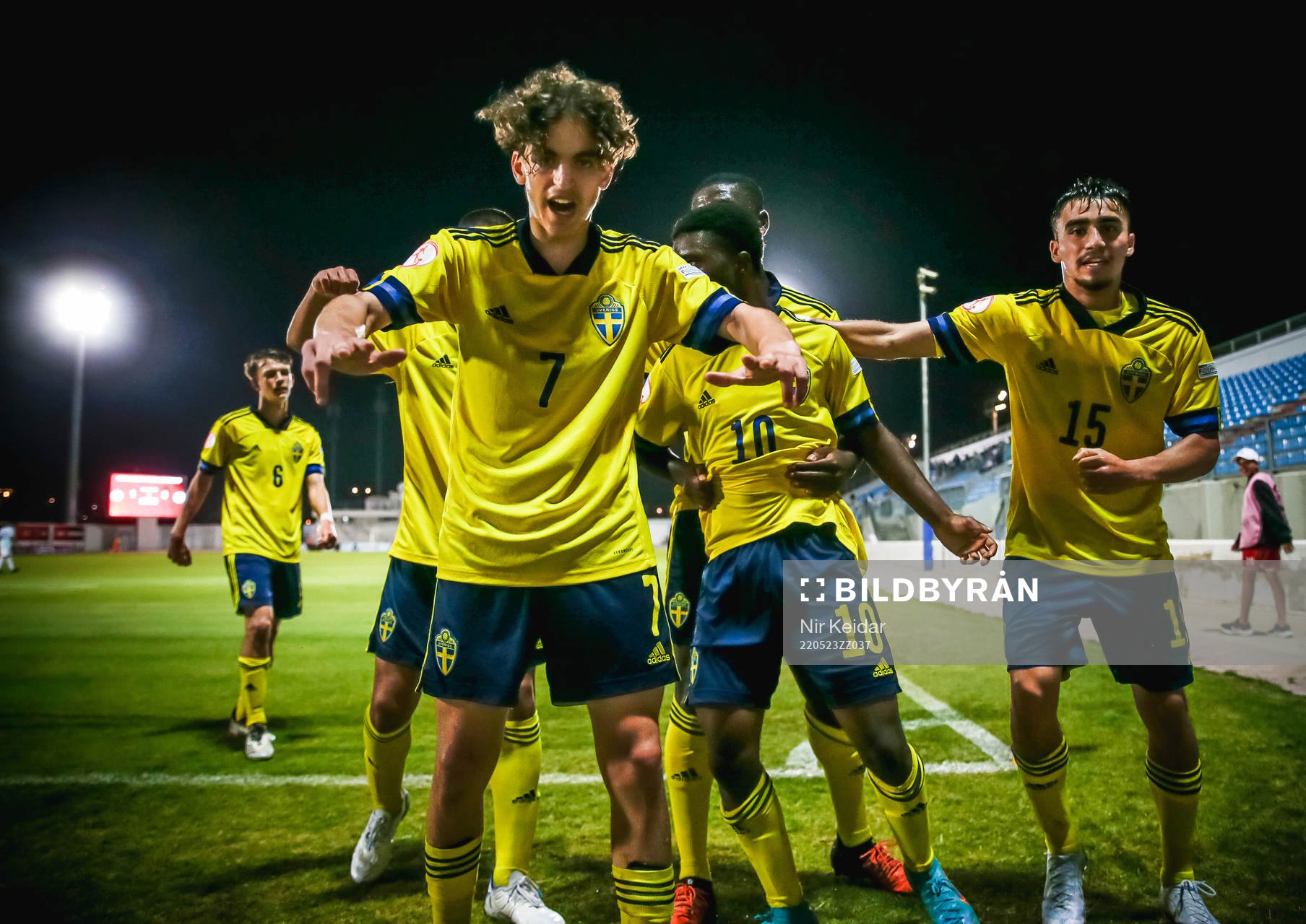 Taha Ayari of Sweden