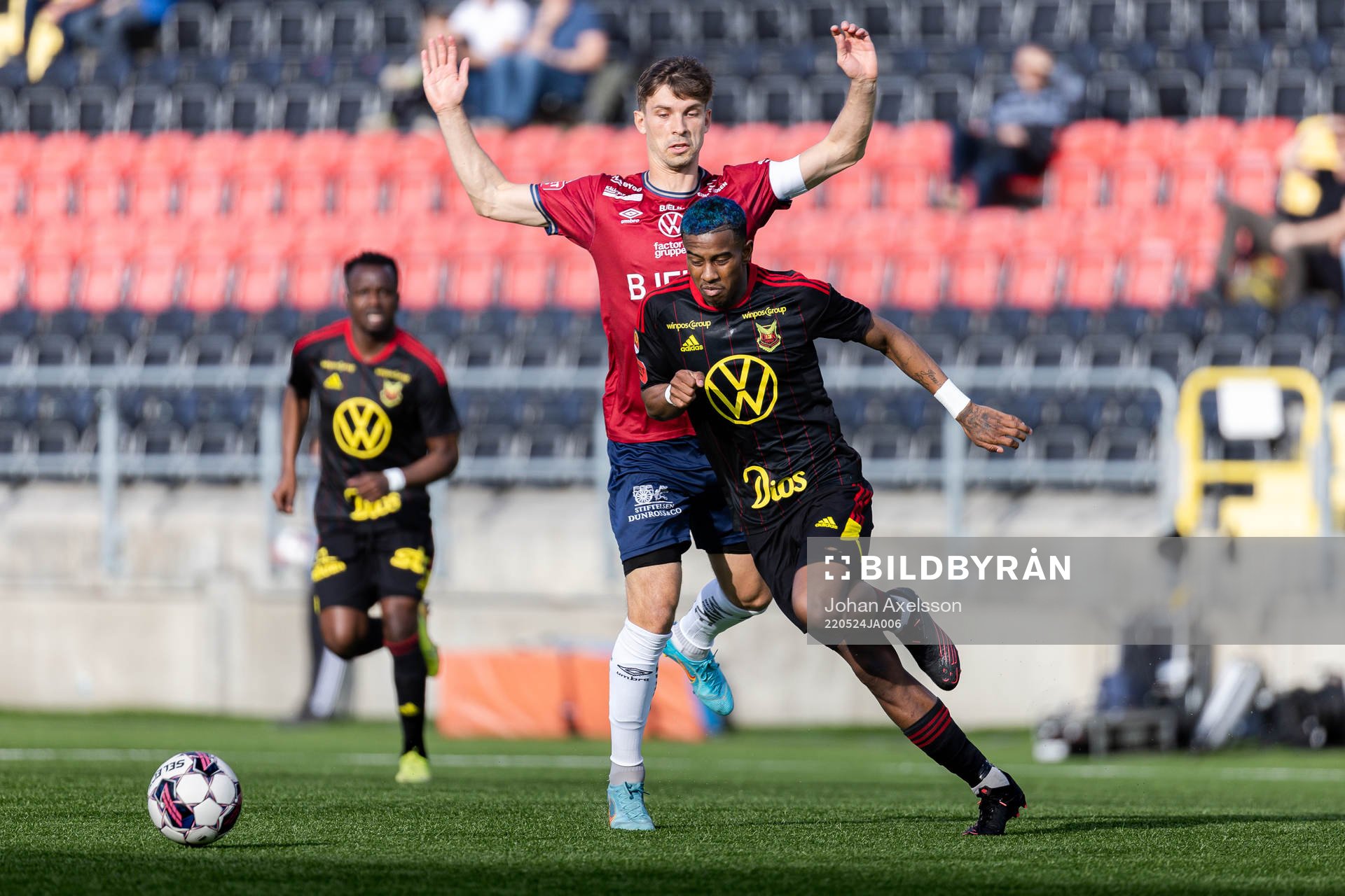 Östersunds Chovanie Amatkarijo och Örgrytes Daniel Paulson