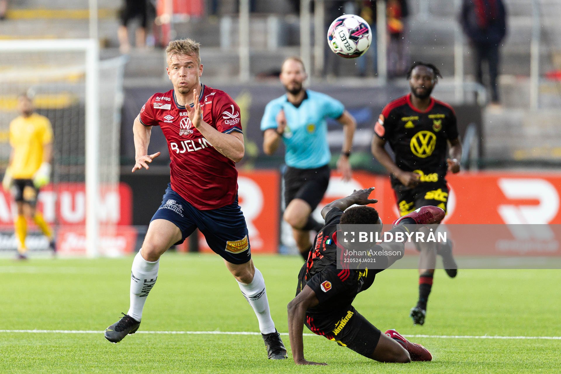 Örgrytes Alexander Ahl Holmström och Östersunds Peter
