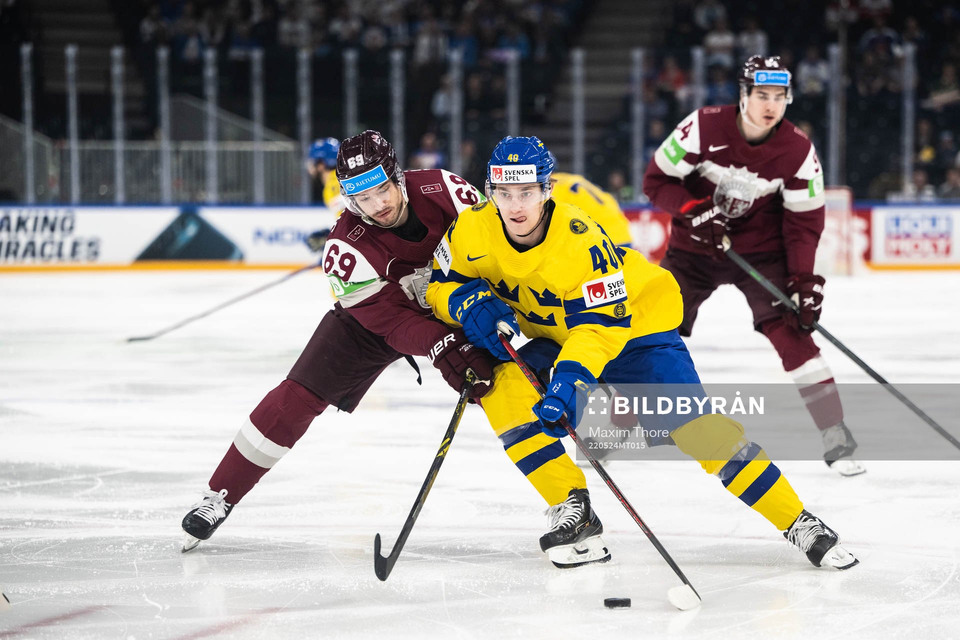 Nikolajs Jelisejevs of Latvia and Jacob Peterson of Sweden