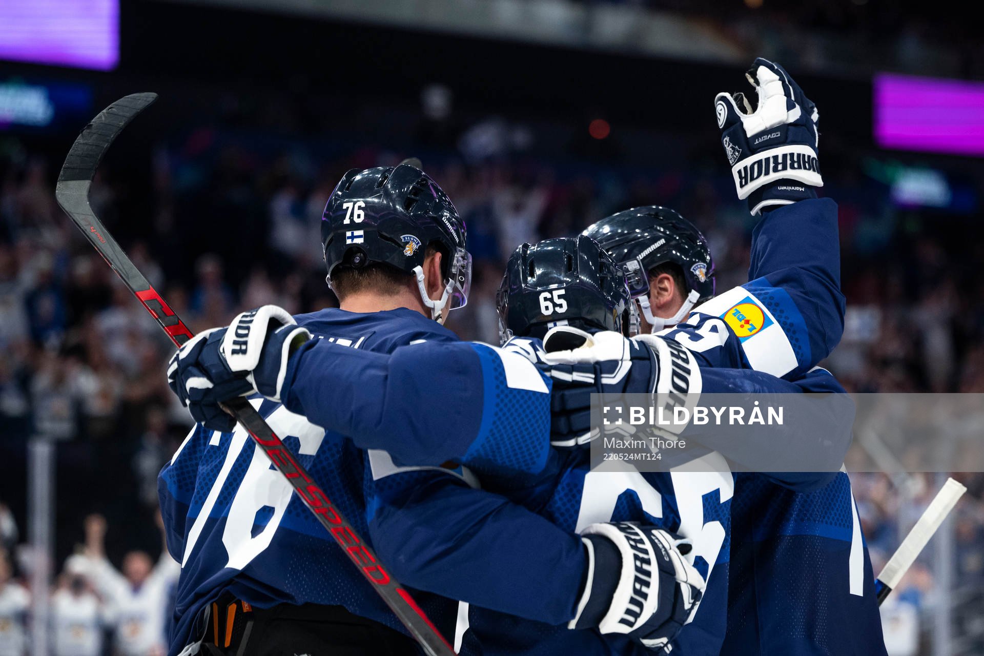 Sakari Manninen of Finland celebrate the 2-0 goal with