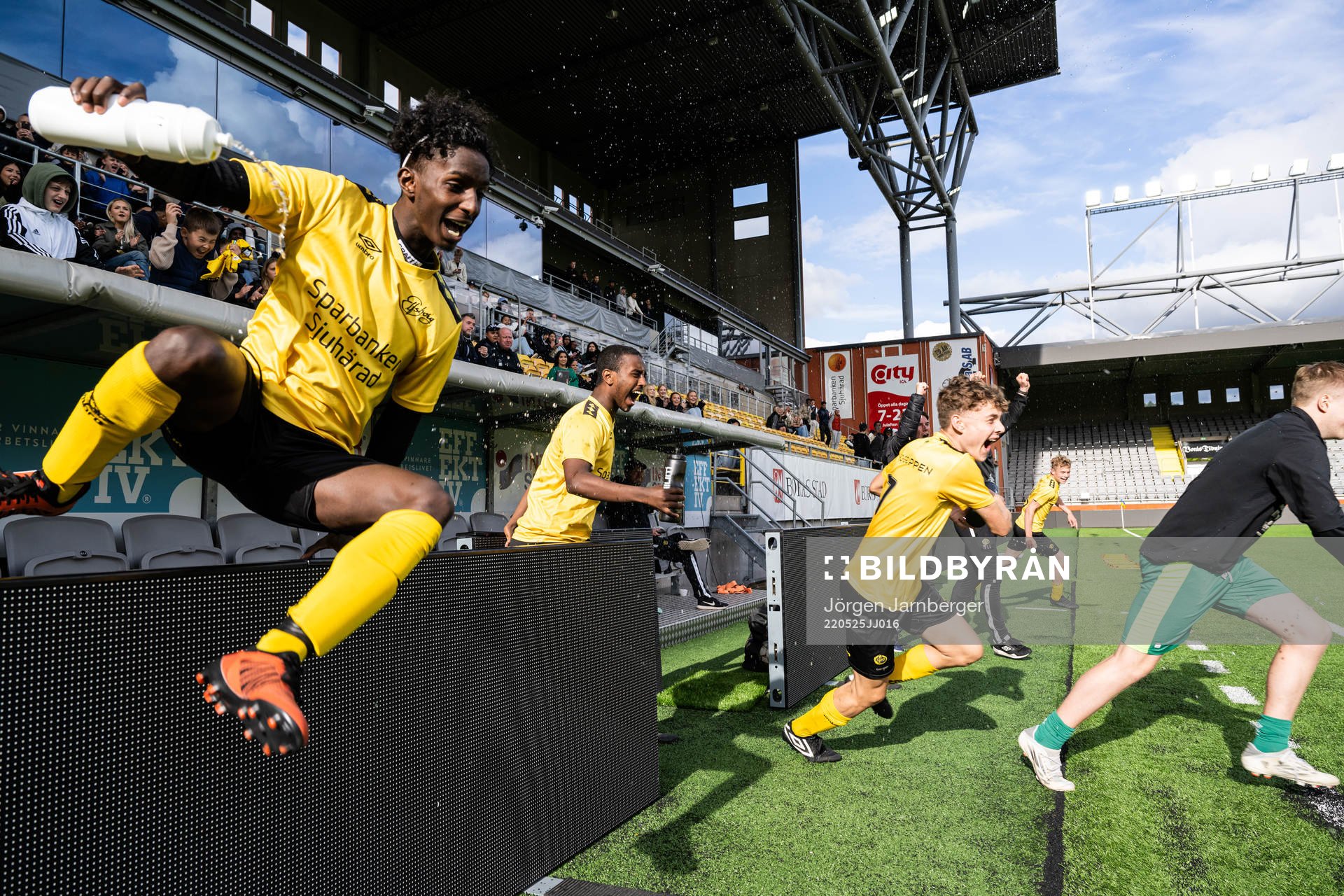 Elfsborgs spelare jublar vid slutsignalen