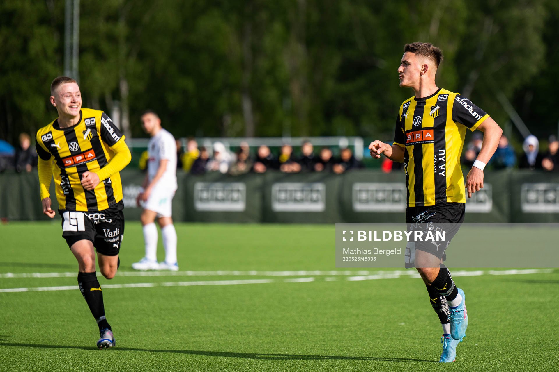 Häckens Semir Bosnic jublar