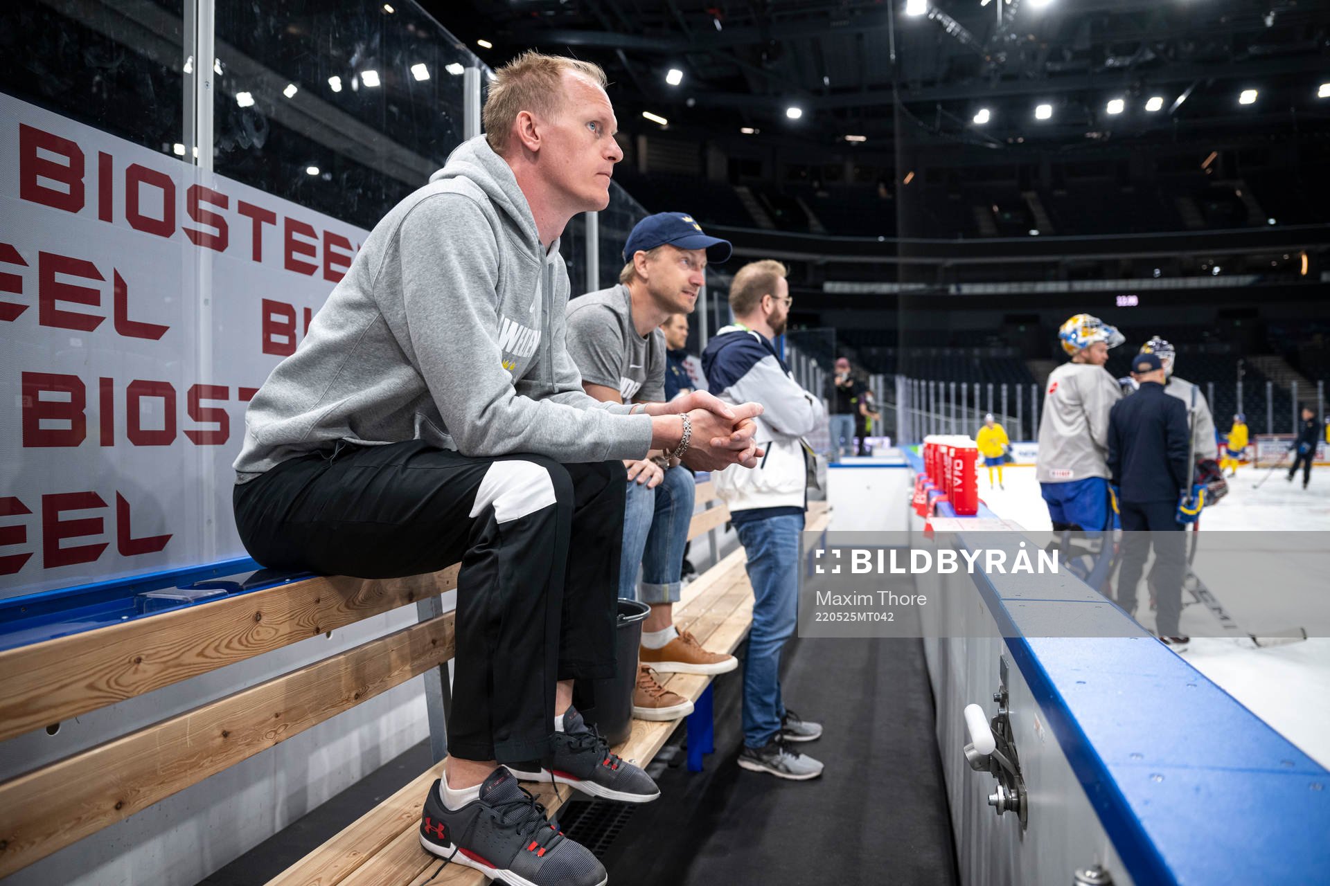 Physio Johan Söderström of Sweden at a practice session