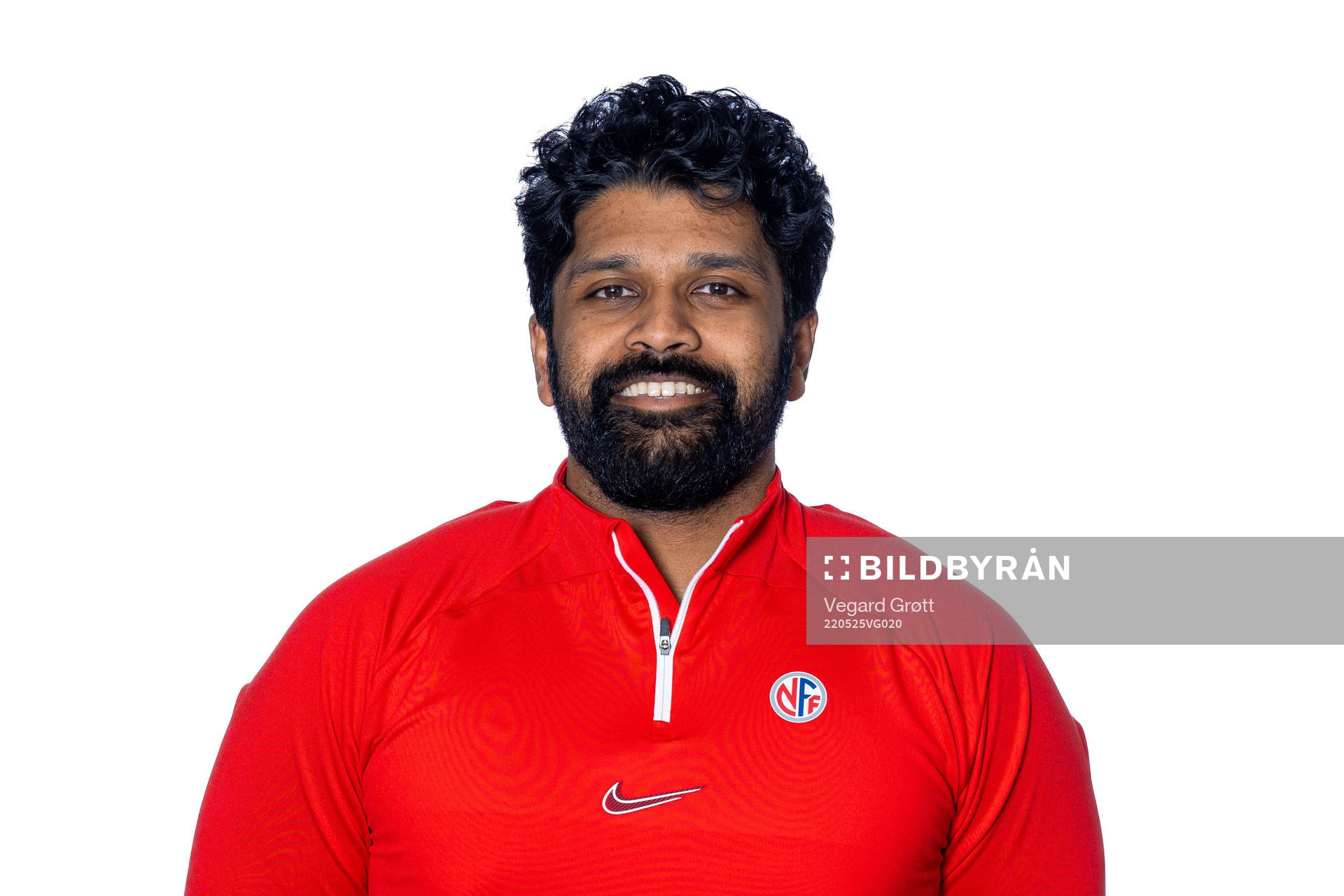 Thilip Thangarasa, head coach of the Norwegian e-sport
