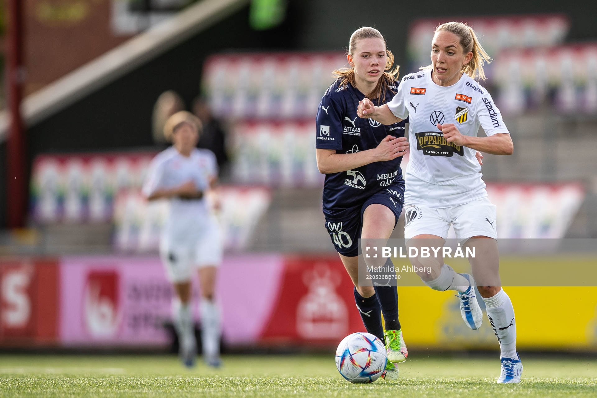 Rosengårds Bea Sprung och Häckens Elin Rubensson