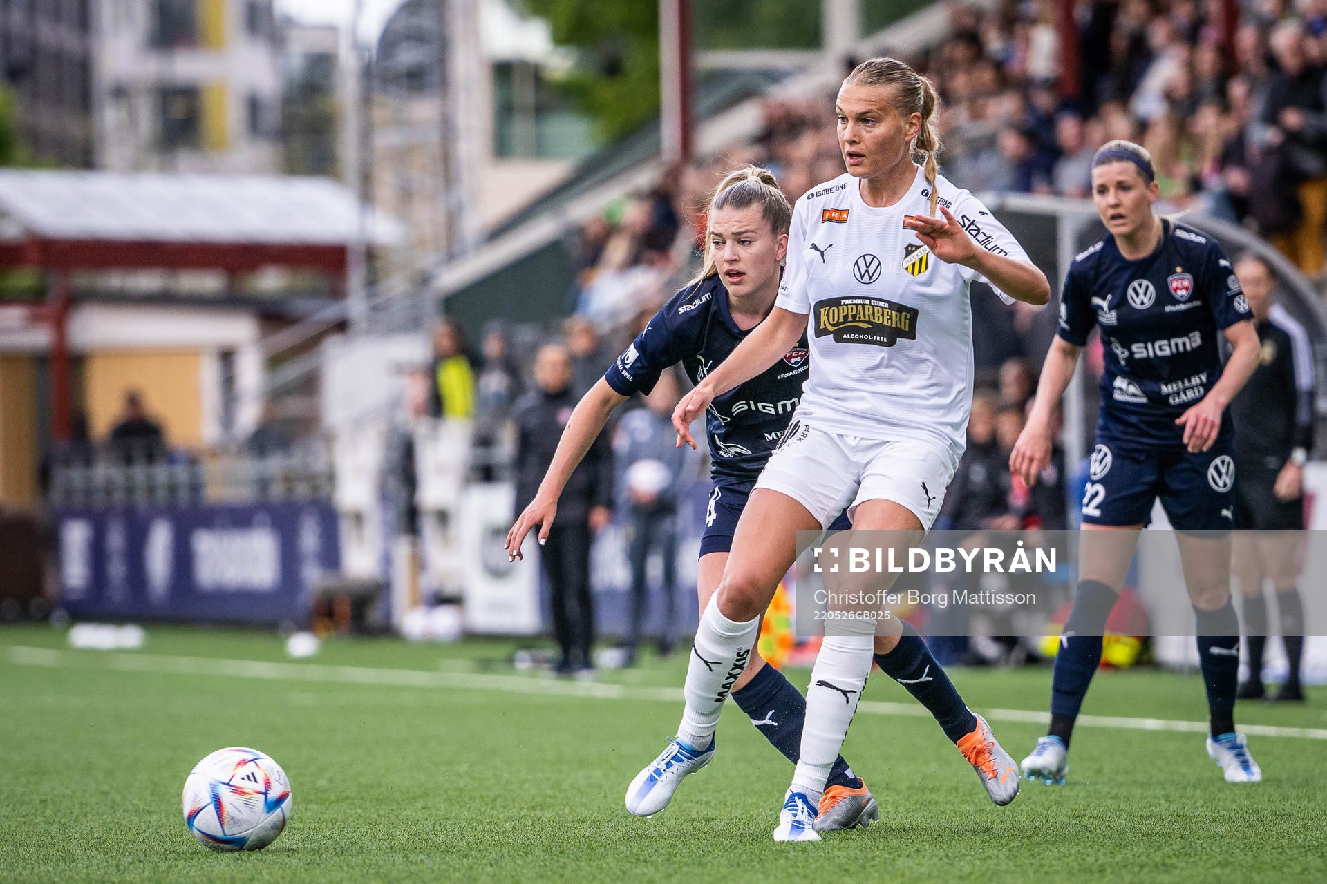 Rosengårds Charlotte Grant och Häckens Stine Larsen