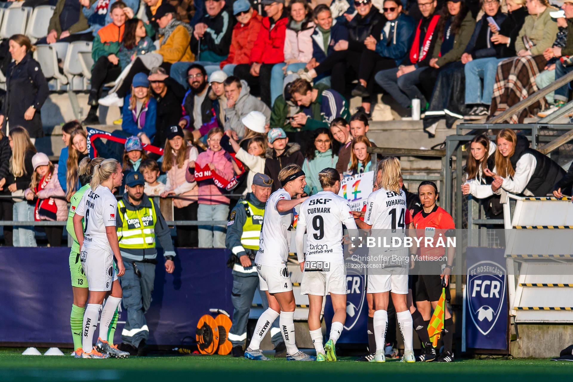 Häckens Luna Nørgaard Gevitz, Filippa Curmark och Molly