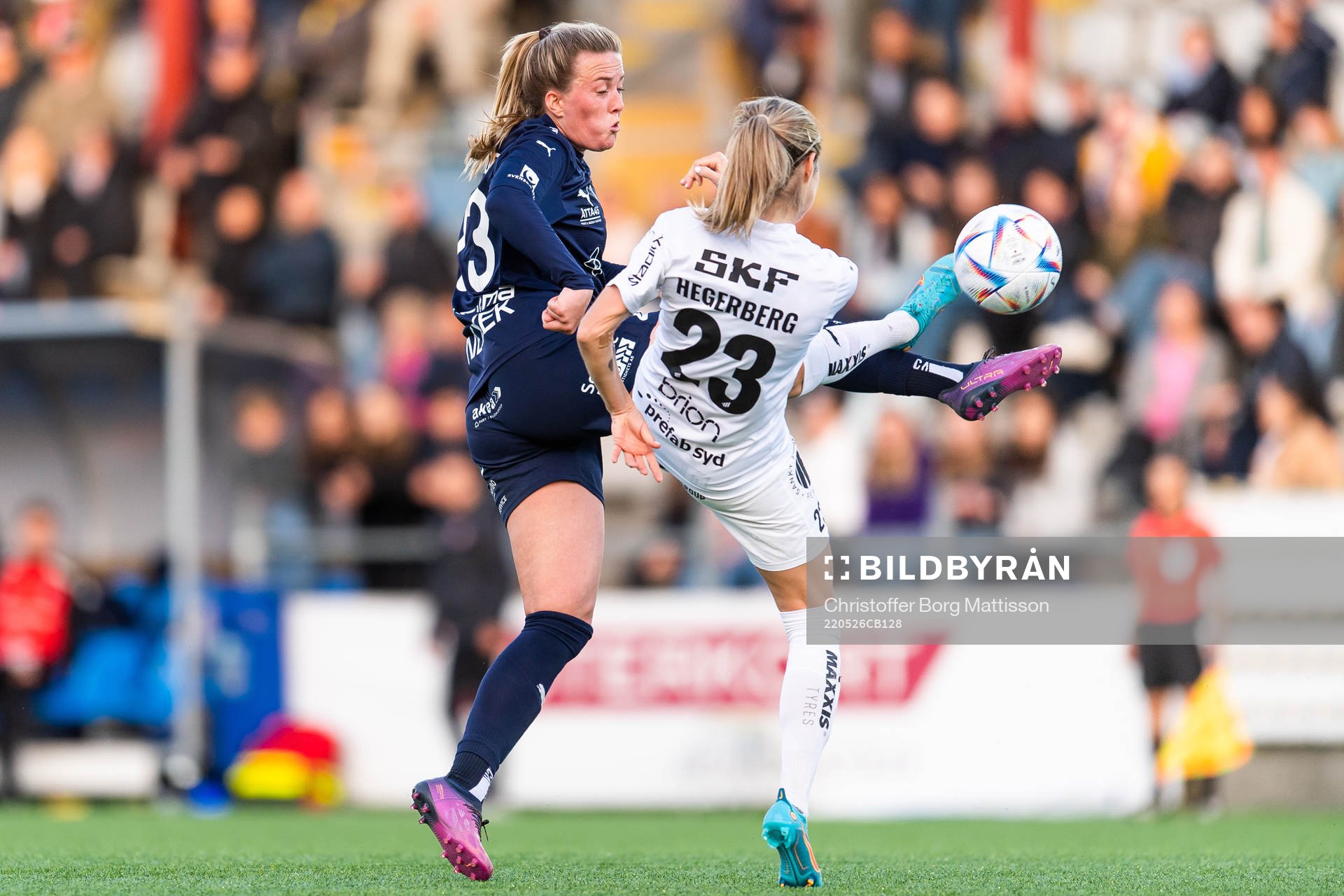 Rosengårds Stefanie Sanders och Häckens Andrine Stolsmo