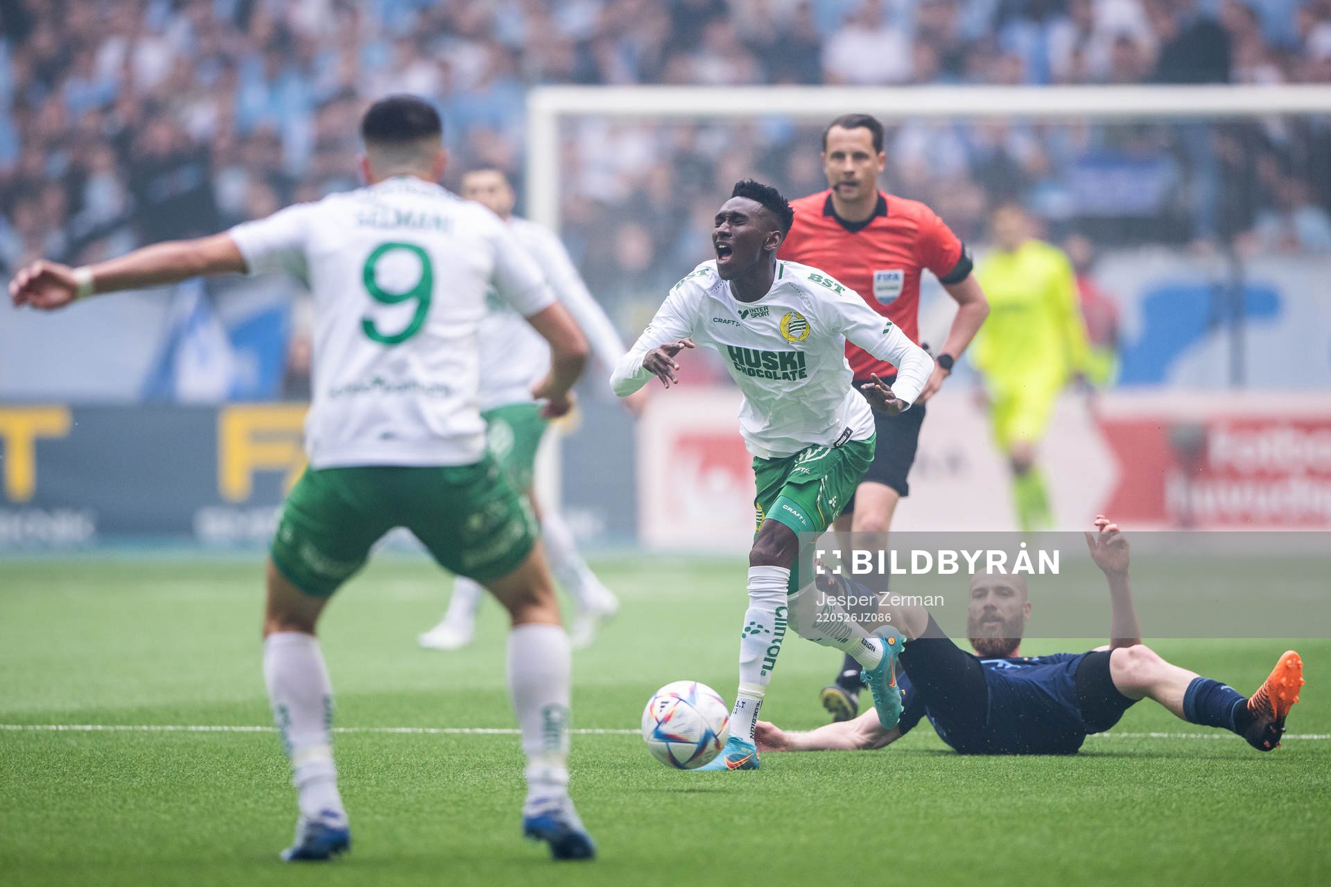 Hammarbys Bubacarr Trawally och Malmö FFs Jo Inge Berget