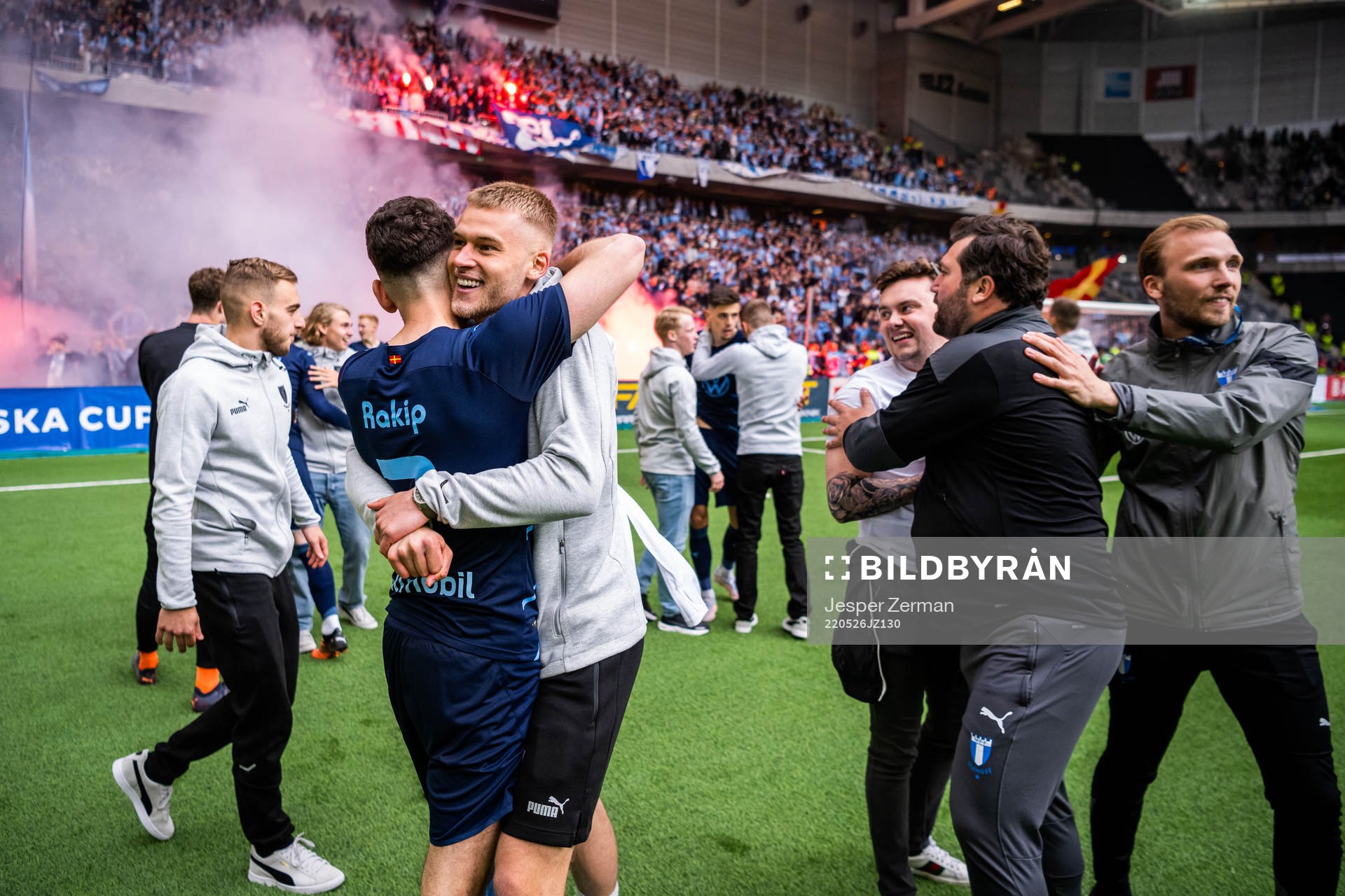 Malmö FFs Erdal Rakip och Felix Beijmo jublar
