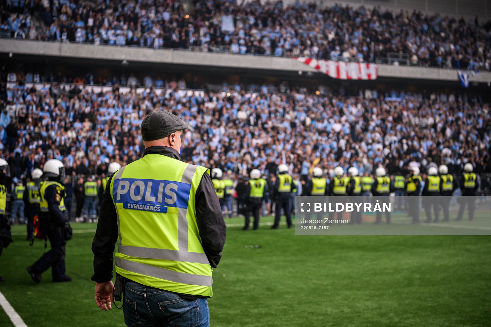 Poliser på planen