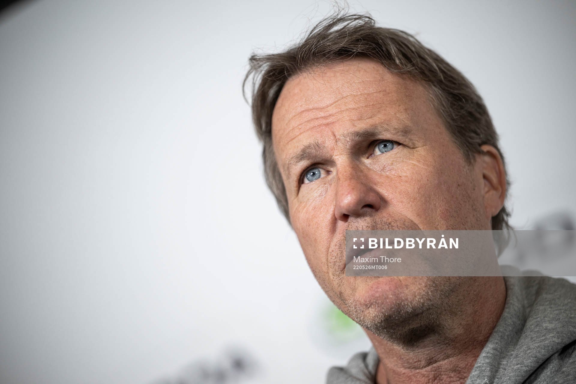 Head coach Johan Garpenlöv of Sweden at a practice session