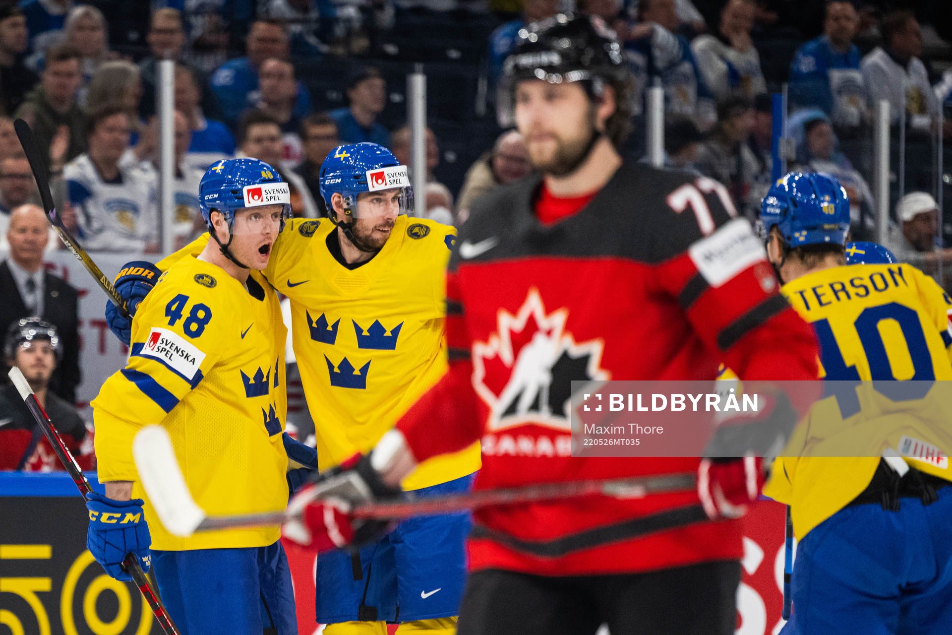 Carl Klingberg of Sweden celebrates with Marcus Pettersson