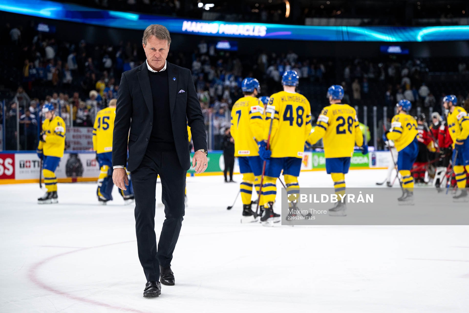 hHead coach Johan Garpenlöv of Sweden