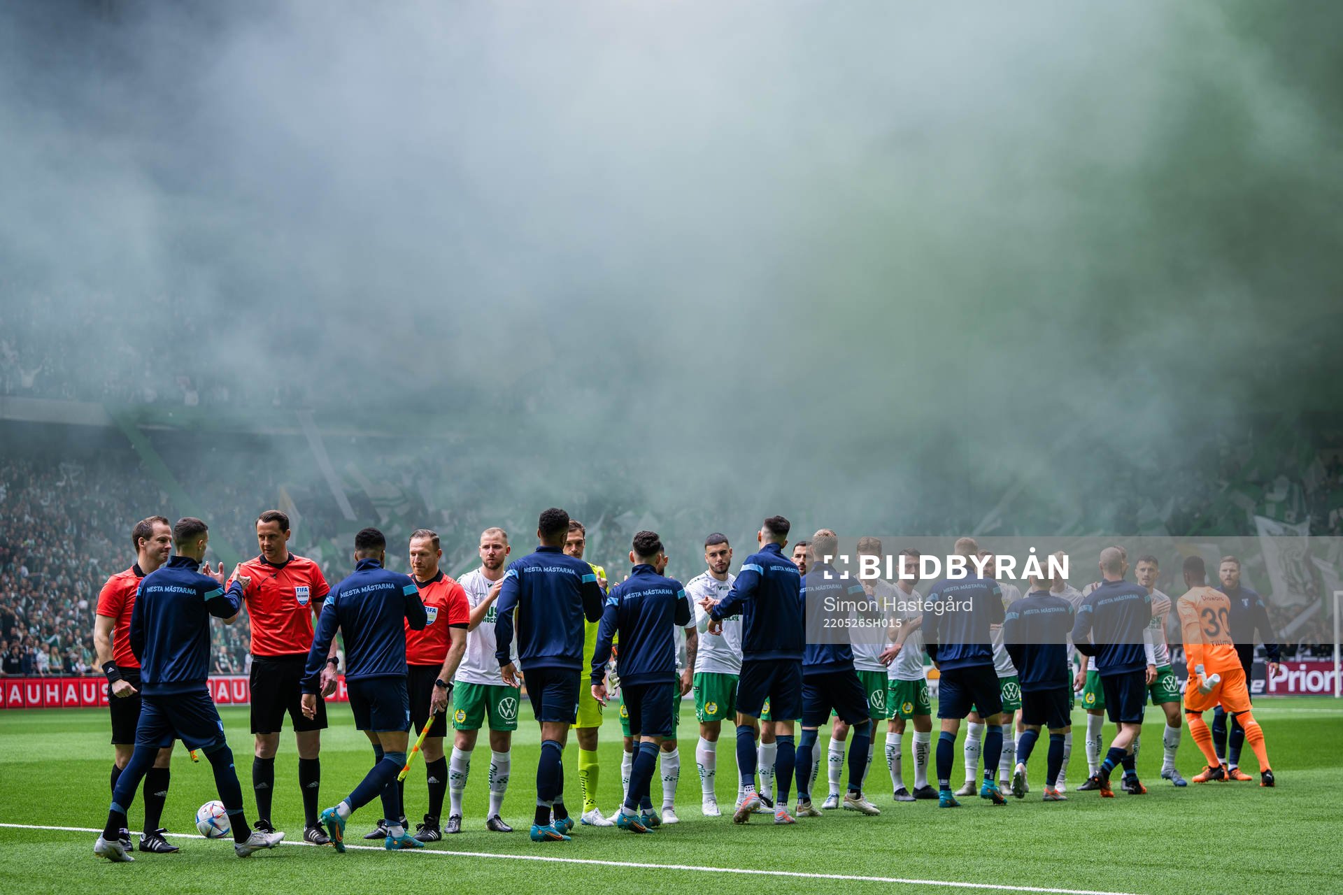 Rök bakom Malmö FFs och Hammarbys spelare