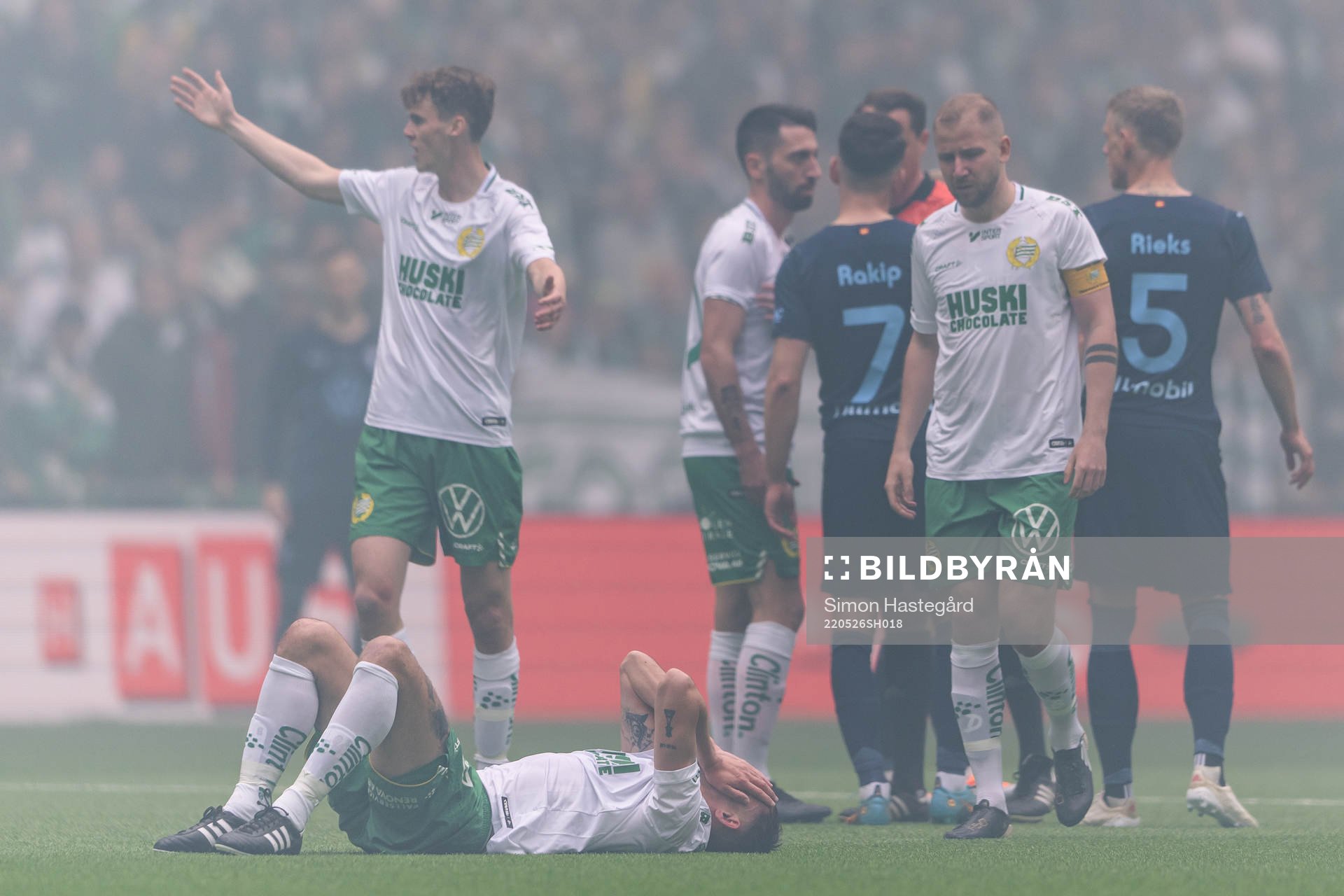 Hammarbys Loret Sadiku har ont under finalen i Svenska Cupen mellan Hammarby och Malmö FF den 26 maj 2022 i Stockholm. 