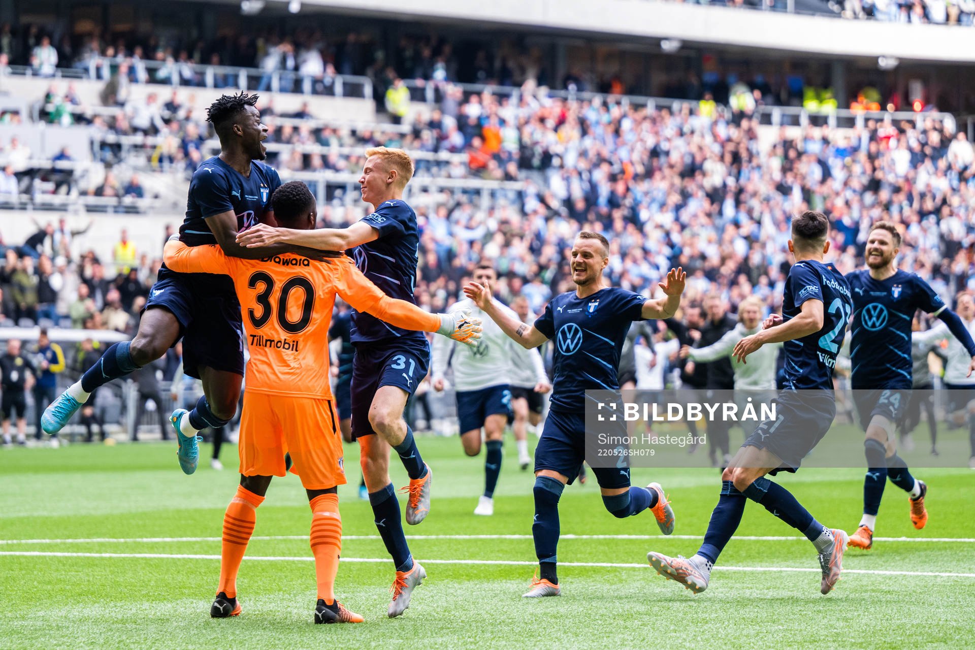 Malmö FFs Malik Abubakari, Ismael Diawara och Hugo Larsson
