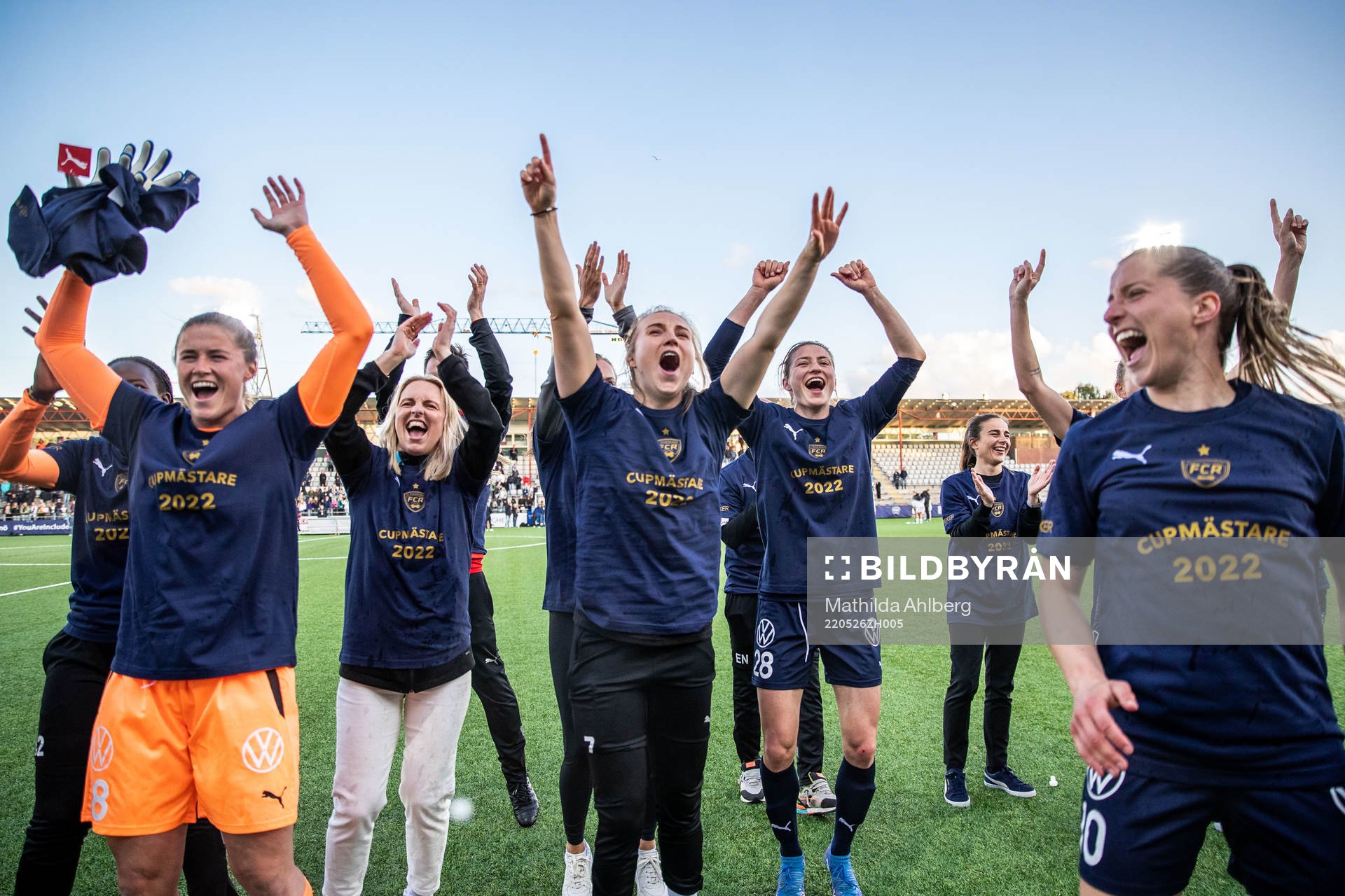Rosengårds spelare jublar