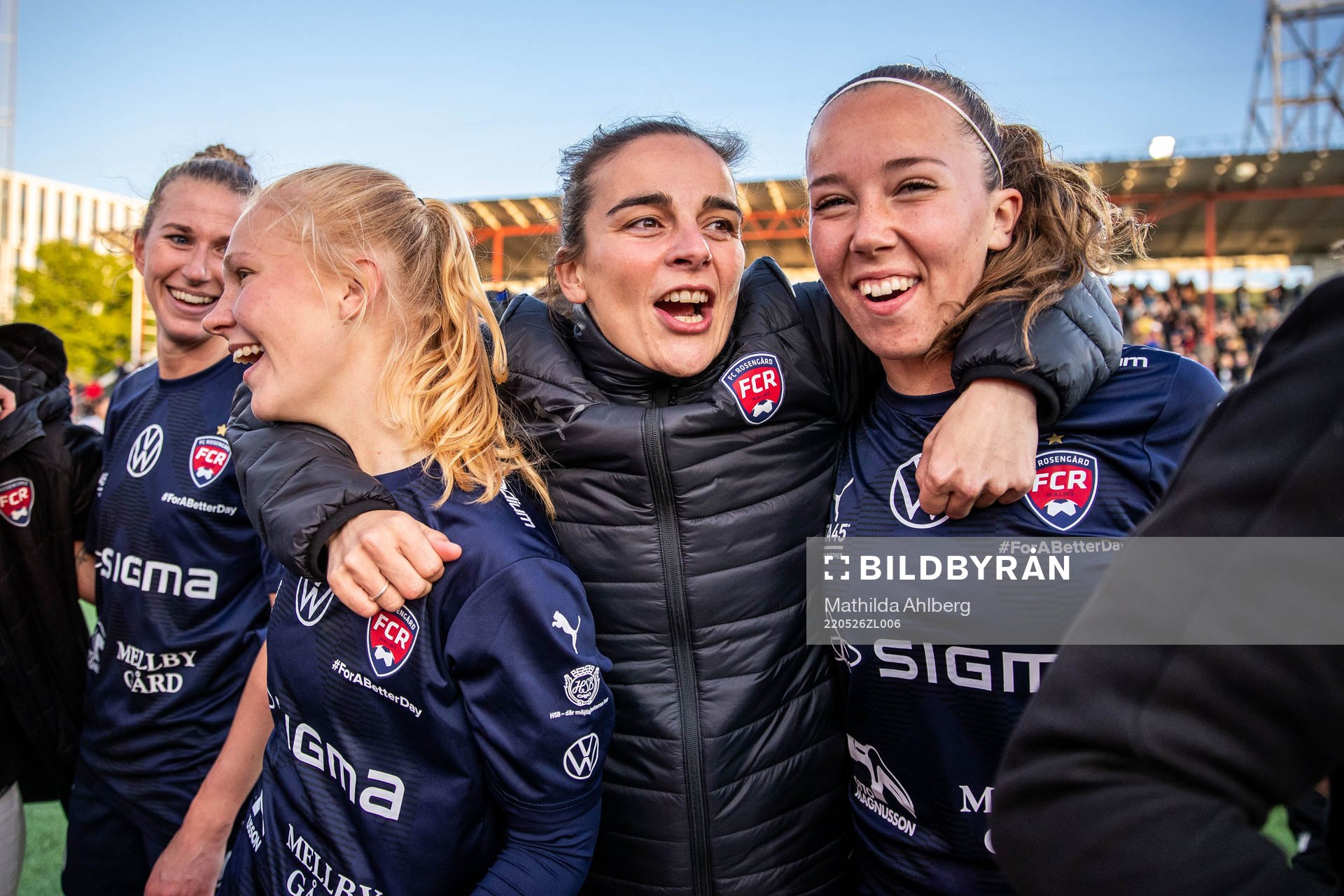 Rosengårds tränare Renee Slegers jublar med spelare